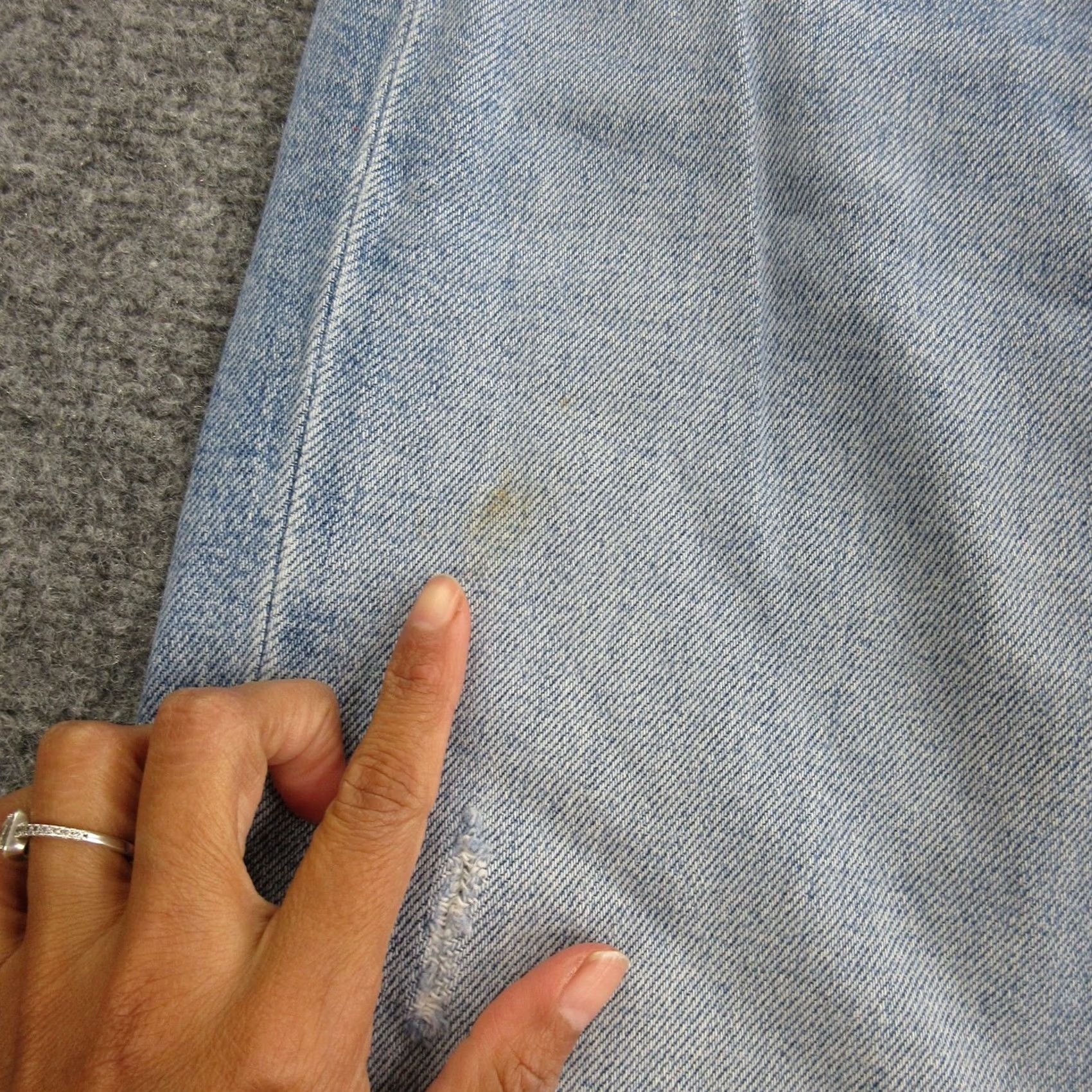 RE/DONE RE/DONE Jeans Womens 28 Light Blue High Rise Straight Raw Hem Distressed Denim Size 28" / US 6 / IT 42 - 3 Thumbnail