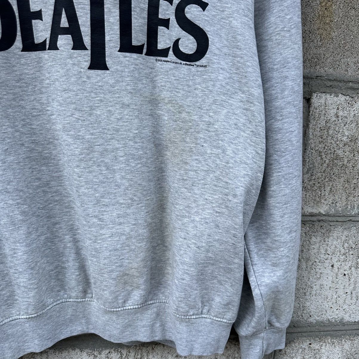 Le Grande Bleu (L.G.B.) Vintage The Beatles Sweatshirts Big Logo Japan Size M Y2K Size US M / EU 48-50 / 2 - 4 Thumbnail