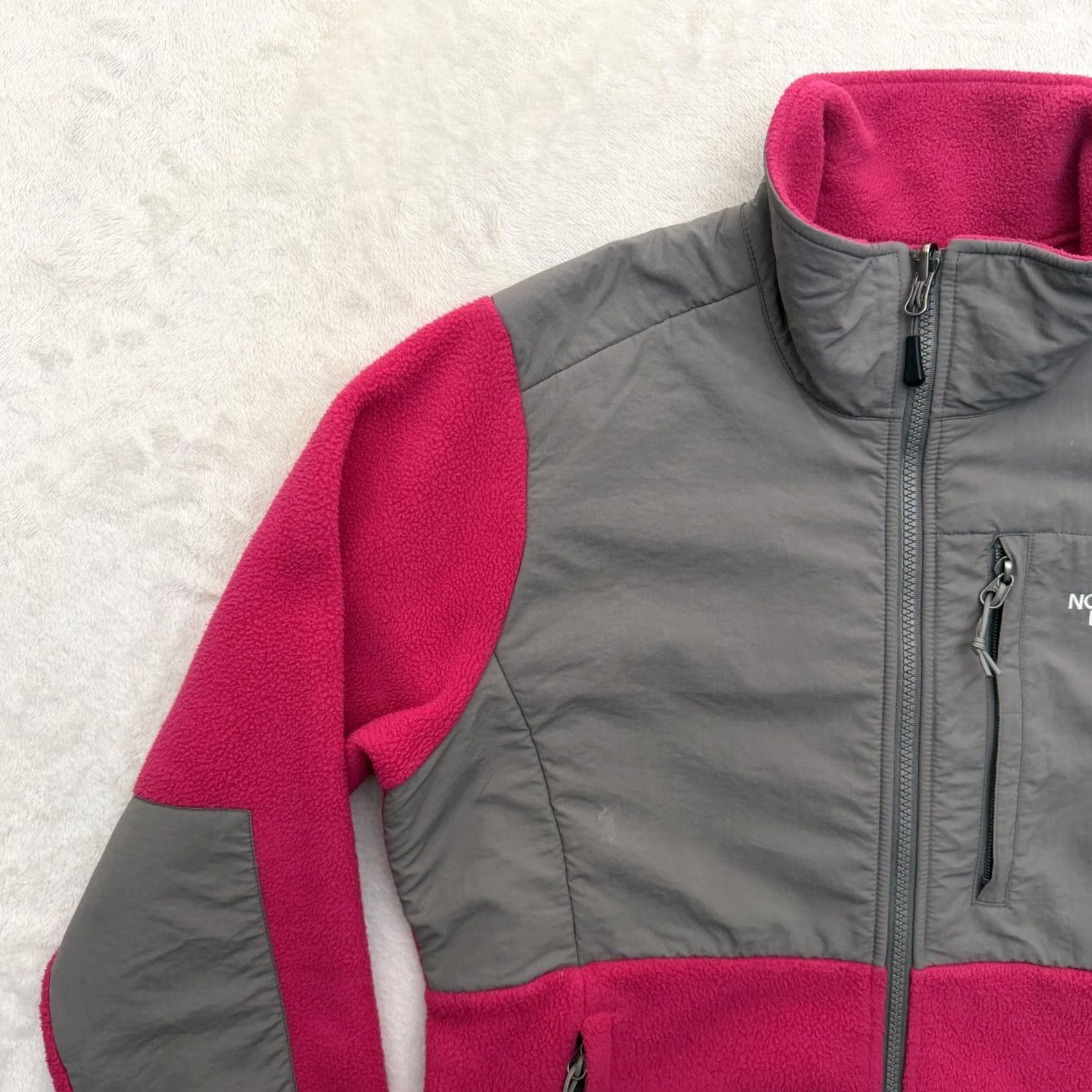 The North Face VINTAGE? No. The North Face Jacket Womens M Pink Gray Polartec Fleece Full Zip Denali Size M / US 6-8 / IT 42-44 - 5 Thumbnail