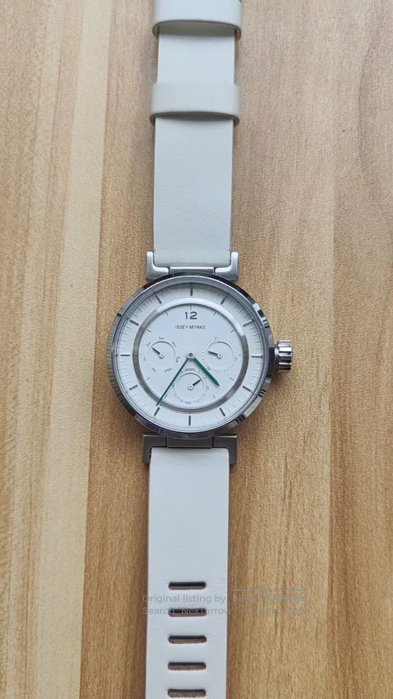 Issey Miyake Issey Miyake Light Luxury Niche Minimalist Wristwatch Size ONE SIZE - 1 Thumbnail