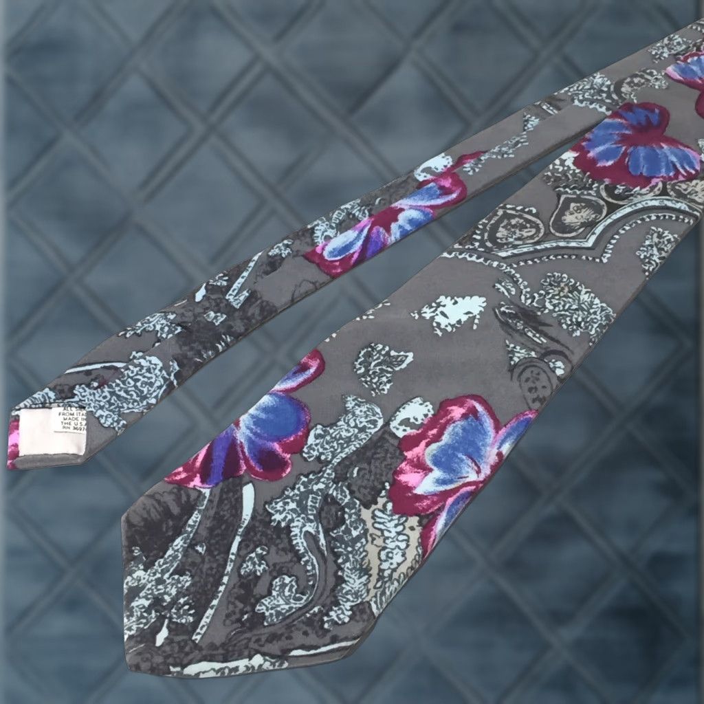Vintage JT Beckett Necktie 100% Silk Gray Purple Floral Tie Men Classic 58" 3.5" Gray Floral Silk Size ONE SIZE - 1 Thumbnail