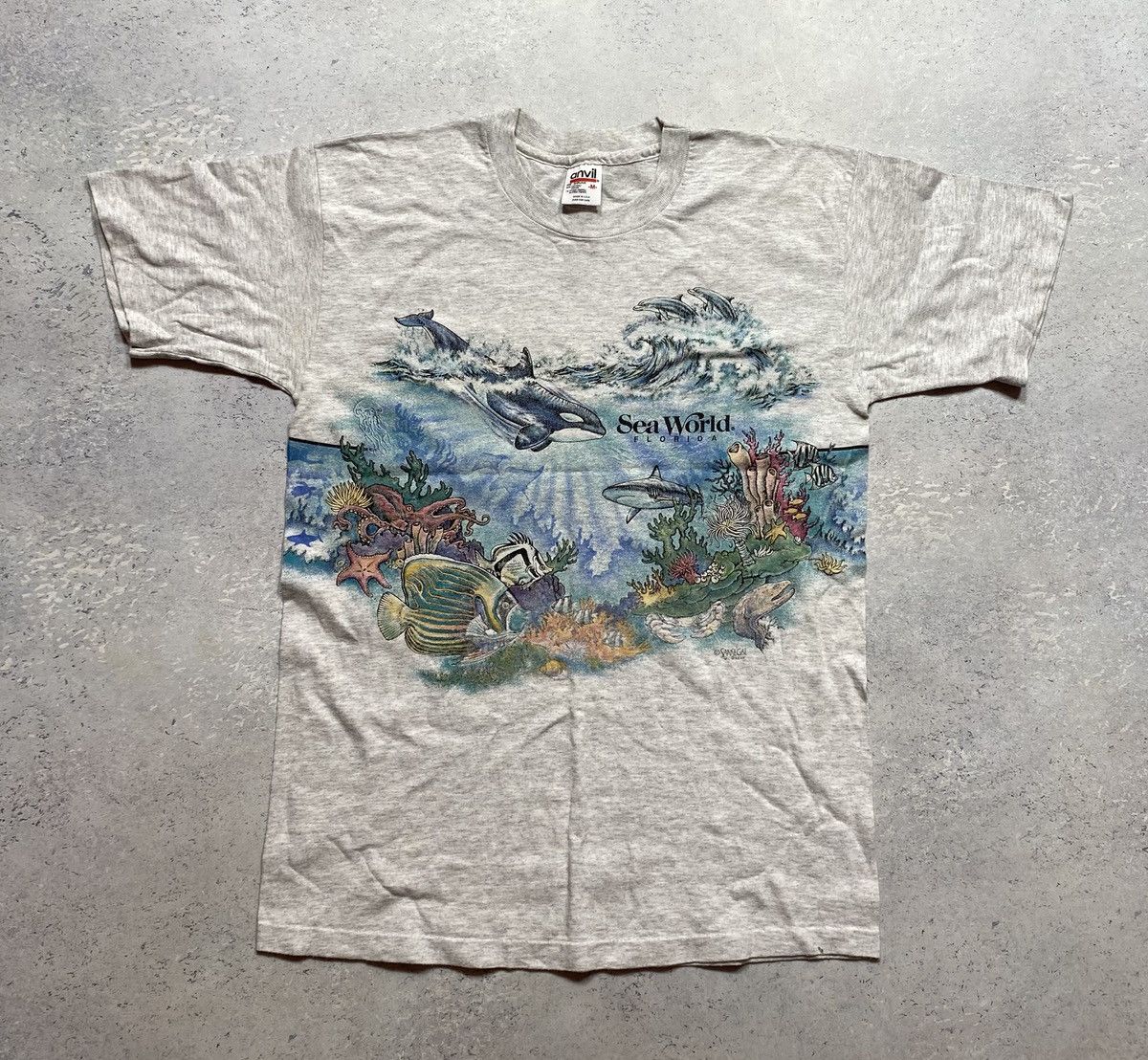 Anvil Vintage T-shirt with Sea World print produced San Segal Size US M / EU 48-50 / 2 - 1 Thumbnail