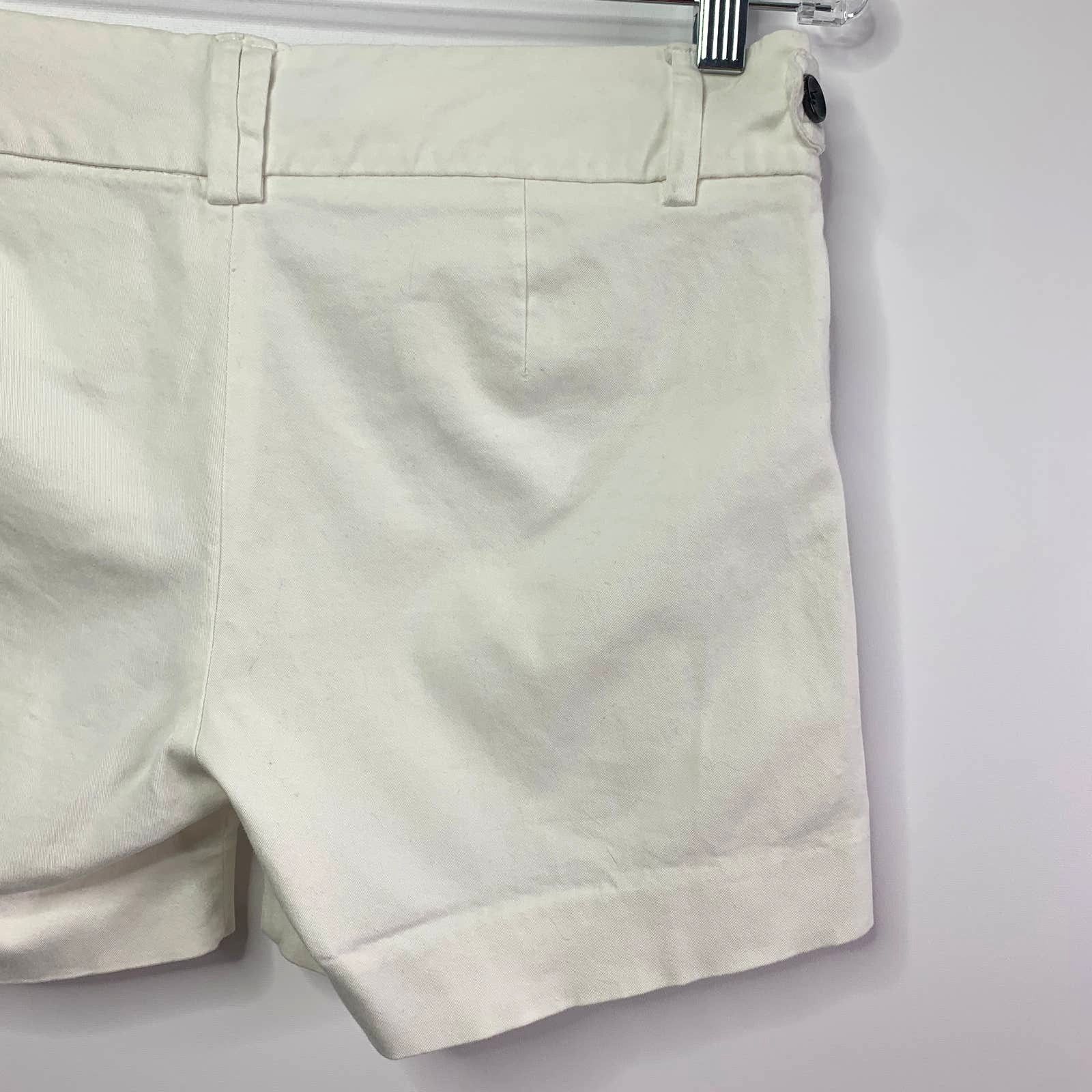 Zara Zara Shortie White Cuffed Mid Rise Shorts Side Buckles Vacay Size 30" / US 8 / IT 44 - 8 Thumbnail