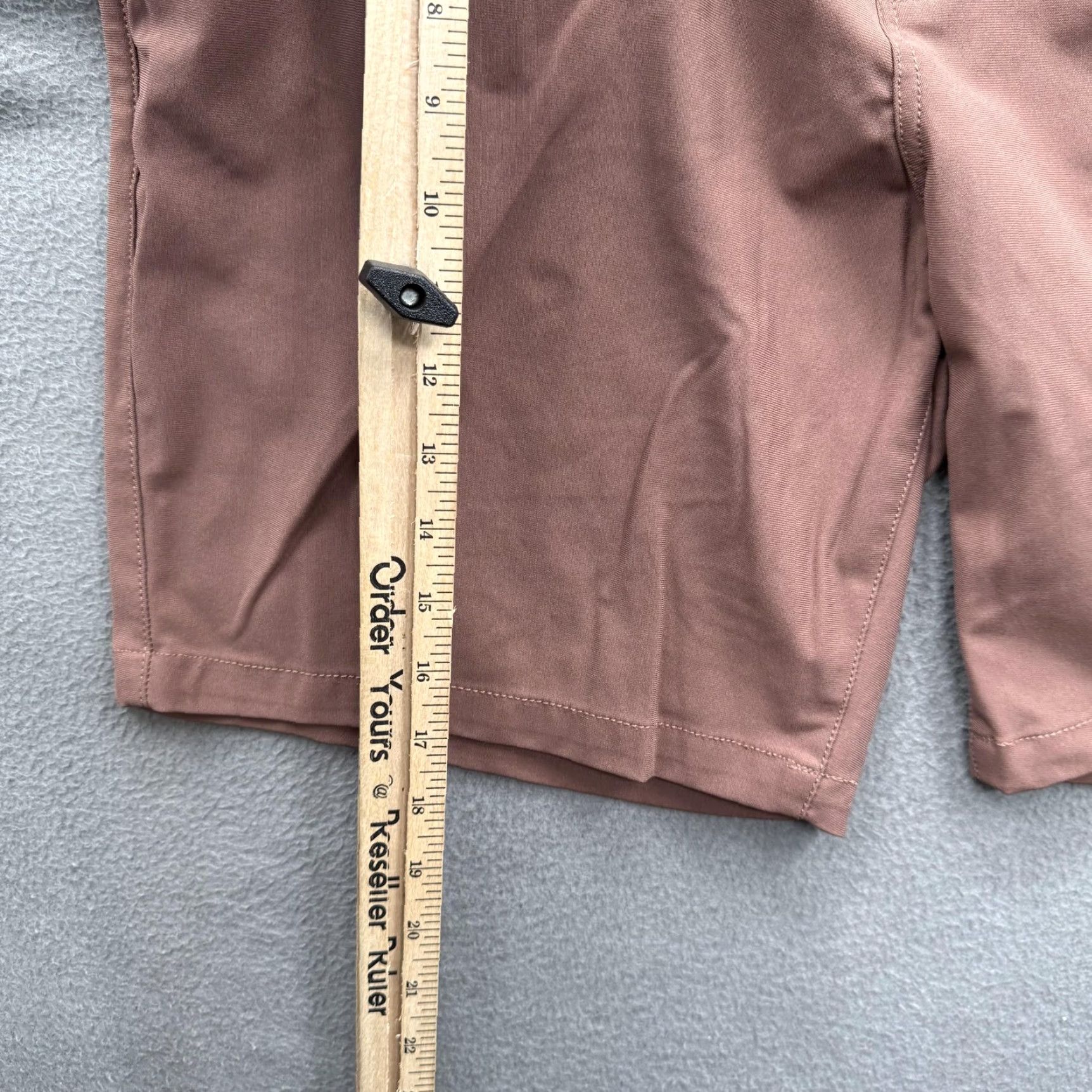 Vintage Desert Dunes Mens Chino Shorts 34 Brown Flat Front 7 Inseam Casual Summer Golf Pocket Size US 34 / EU 50 - 6 Thumbnail