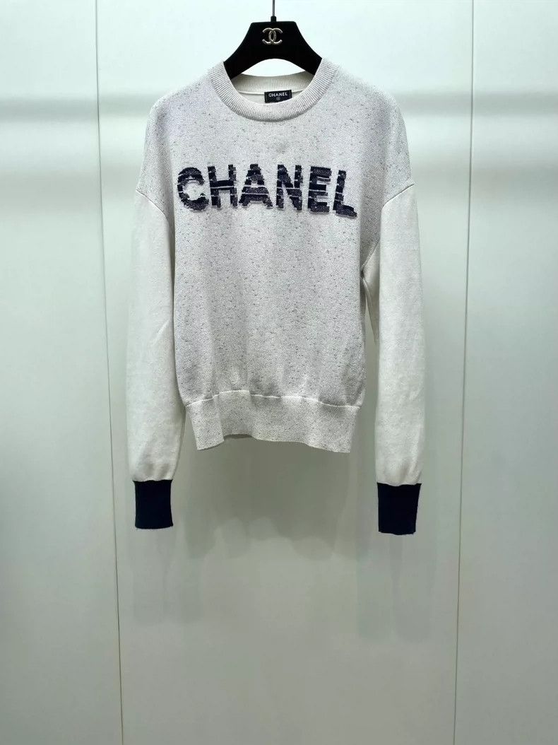 Chanel Chanel Cashmere letter knitted sweater 2504-Nextarrow Size XS / US 0-2 / IT 36-38 - 1 Thumbnail
