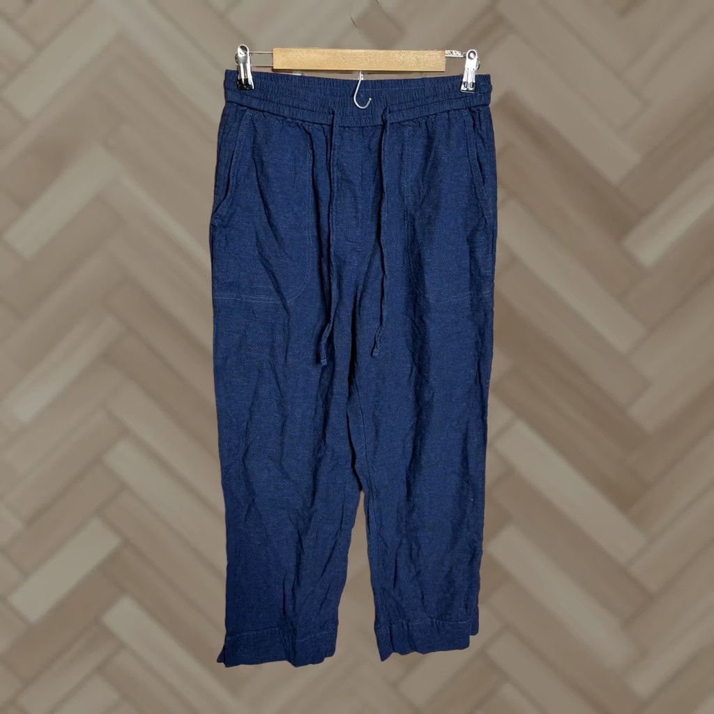 Banana Republic Banana Republic Pants Shirt? No, restructure. Hmm. Size 32" / US 10 / IT 46 - 1 Thumbnail