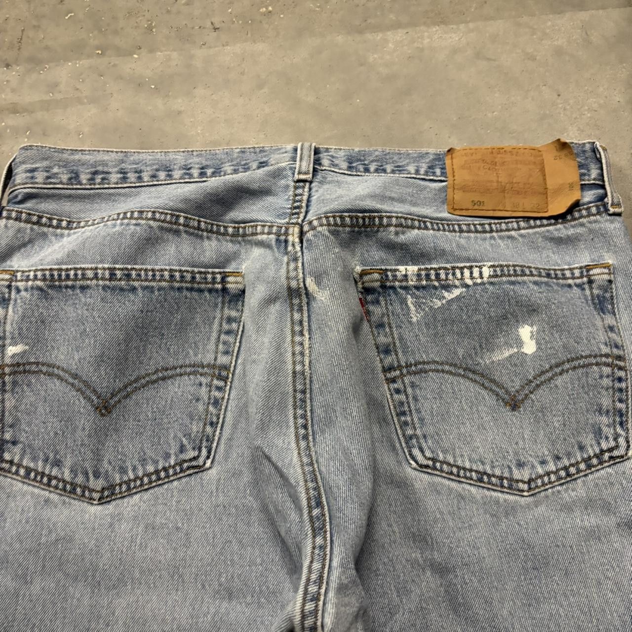 Levi's × Vintage Crazy Vintage 90s Faded Light Wash Levi’s 501 Denim Jeans! Size US 36 / EU 52 - 7 Thumbnail