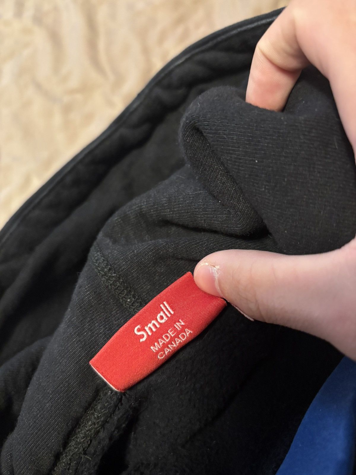 Supreme Supreme black hoodie bubble size small Size US S / EU 44-46 / 1 - 2 Thumbnail