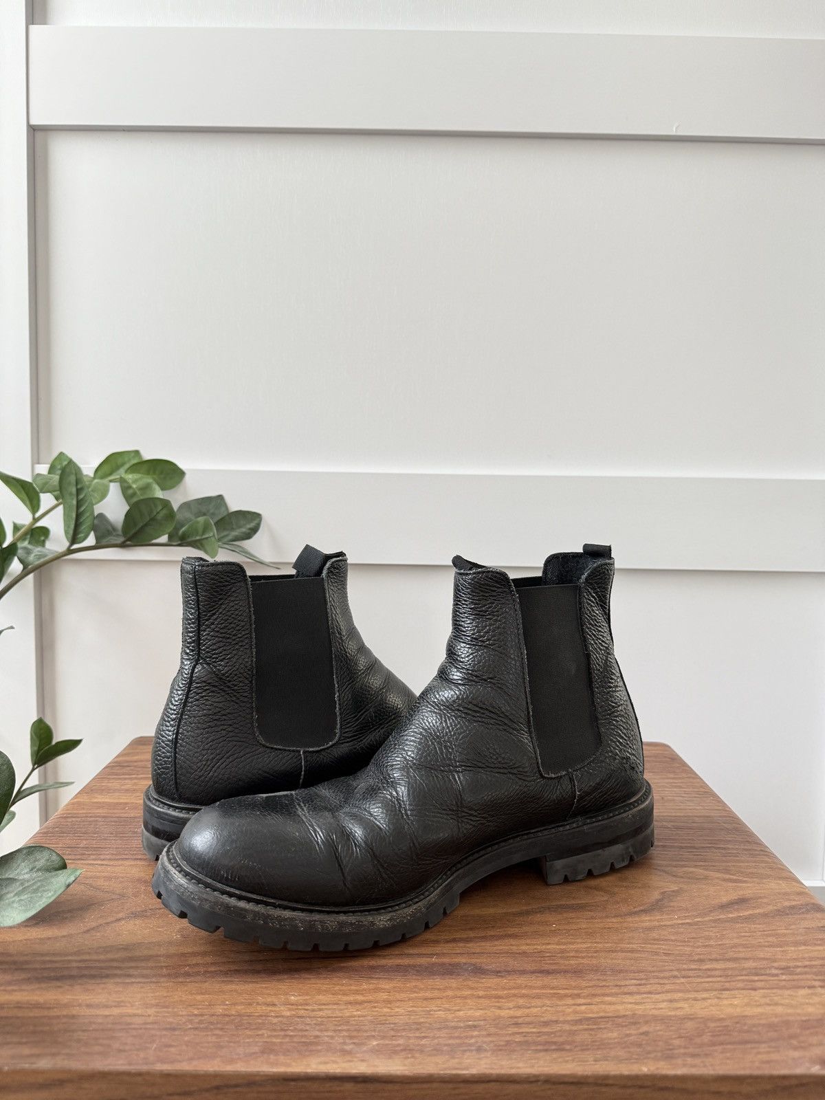 Common Projects Black Winter Chelsea Boots Size US 9 / EU 42 - 6 Thumbnail