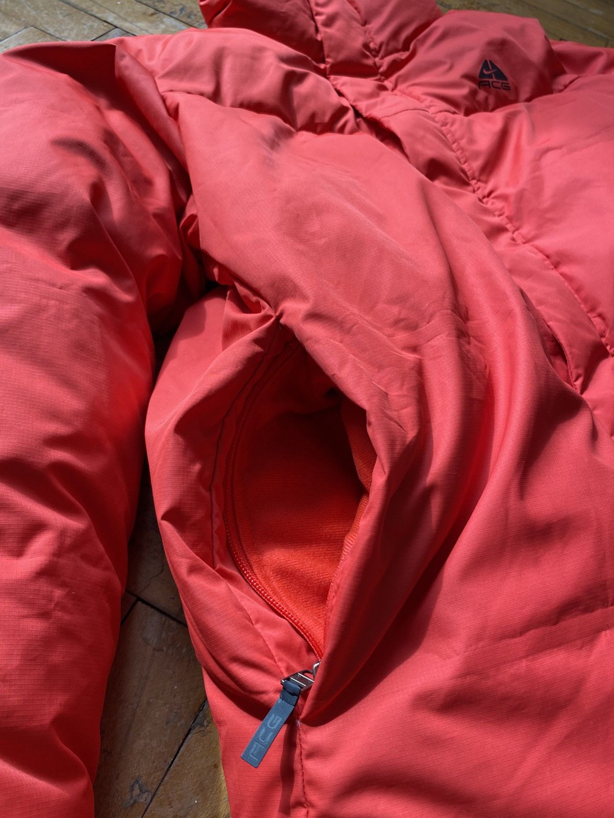 Nike ACG 00s Vintage Nike ACG Down Jacket Gorp core Size US L / EU 52-54 / 3 - 6 Thumbnail