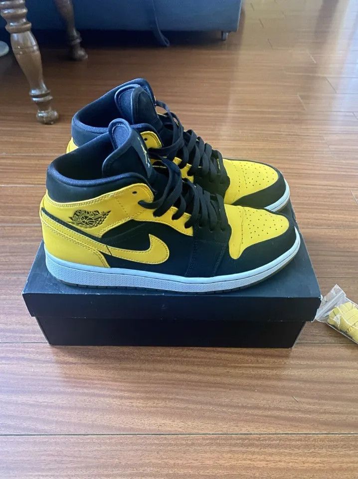 Black Aj1 Mid New Love Jordan New Love Matching Shirt Fakes Get No