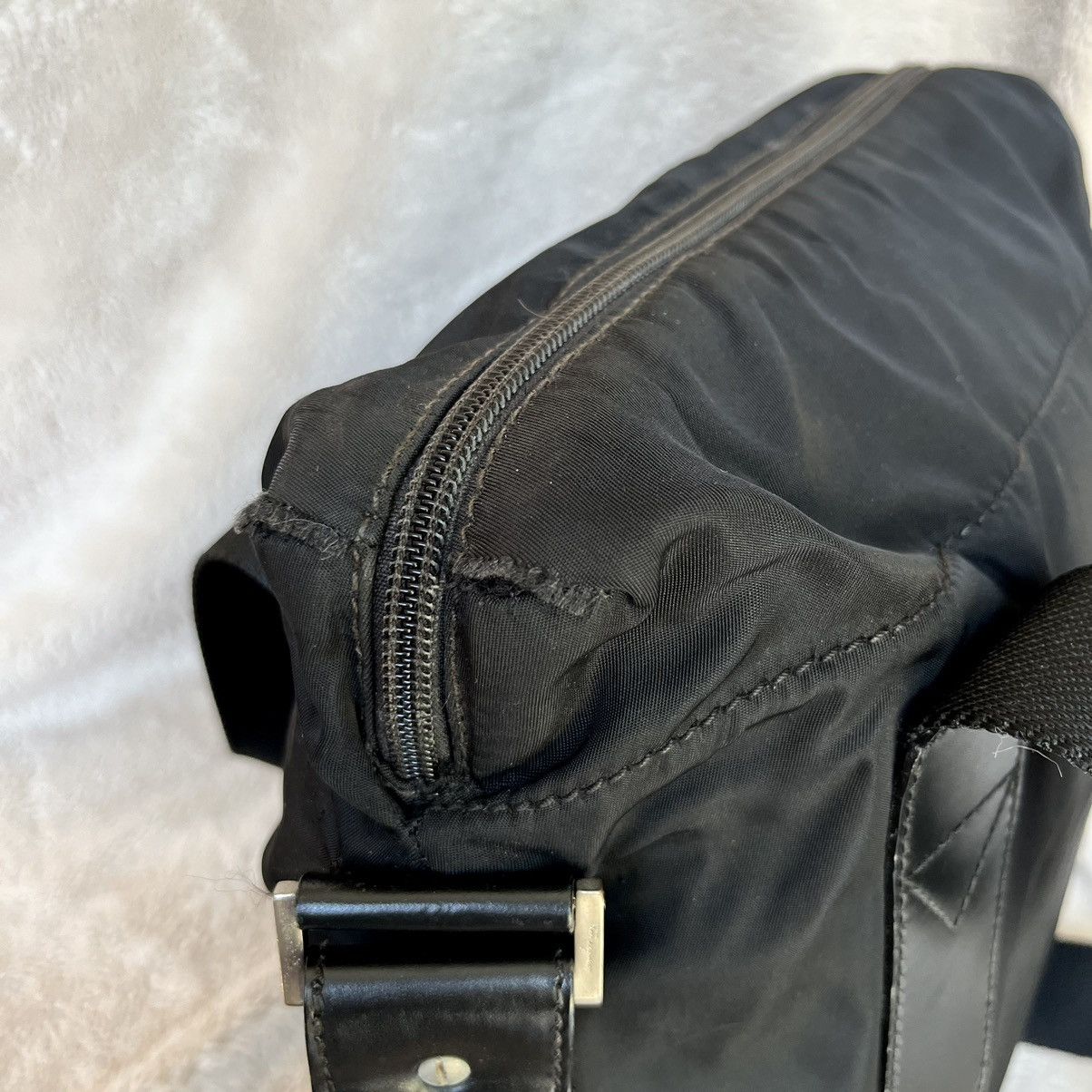 Salvatore Ferragamo Salvatore Ferragamo Unisex Black 2-Way Messenger Bag Size ONE SIZE - 14 Thumbnail