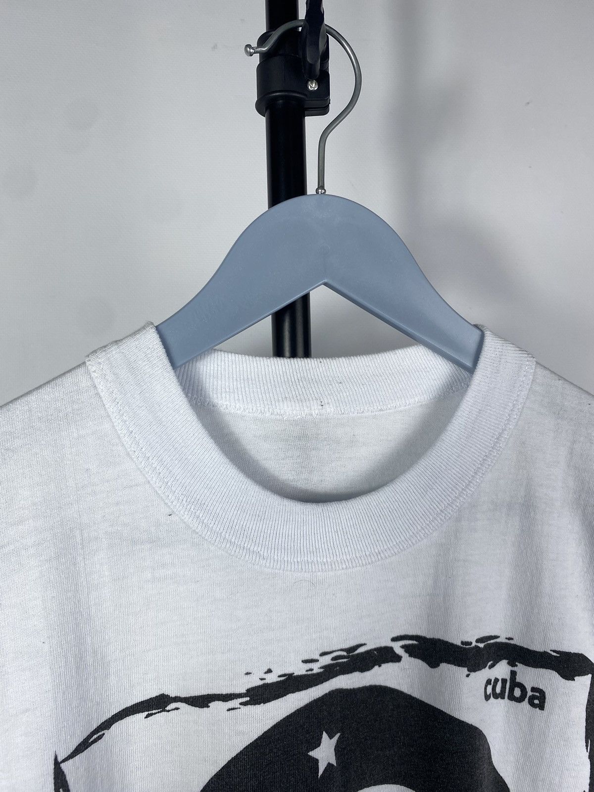 Band Tees × Vintage 00’s Vintage Cuba Che Guevara T Shirt Band Archival Tee Size US S / EU 44-46 / 1 - 6 Thumbnail