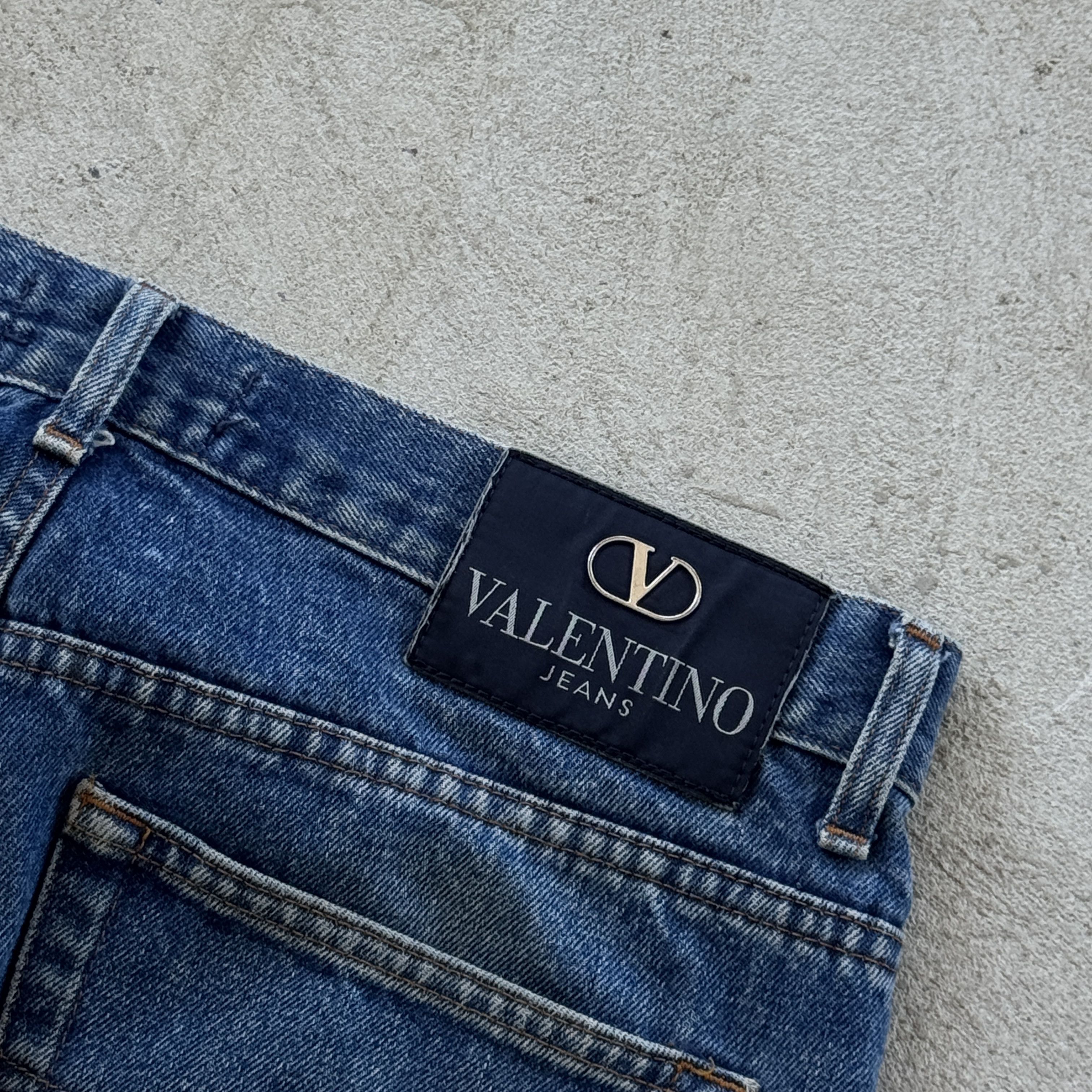 Valentino Vintage 90s Valentino Baggy Denim Pants Size US 32 / EU 48 - 3 Thumbnail