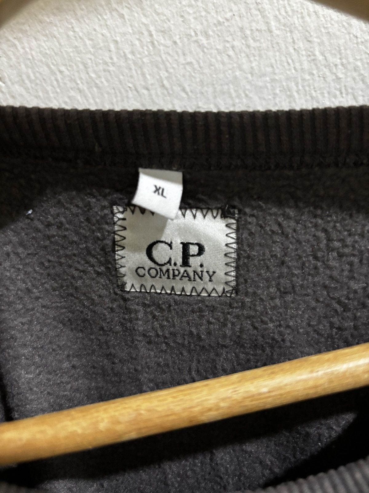 C.P. Company Vtg Cp Company Lens Sweatshirt Size US XL / EU 56 / 4 - 3 Thumbnail