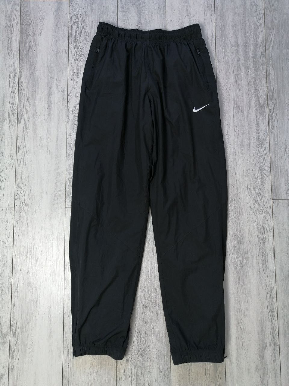 Nike Vintage Nike Track Pants Nylon Size S Size US 30 / EU 46 - 1 Thumbnail