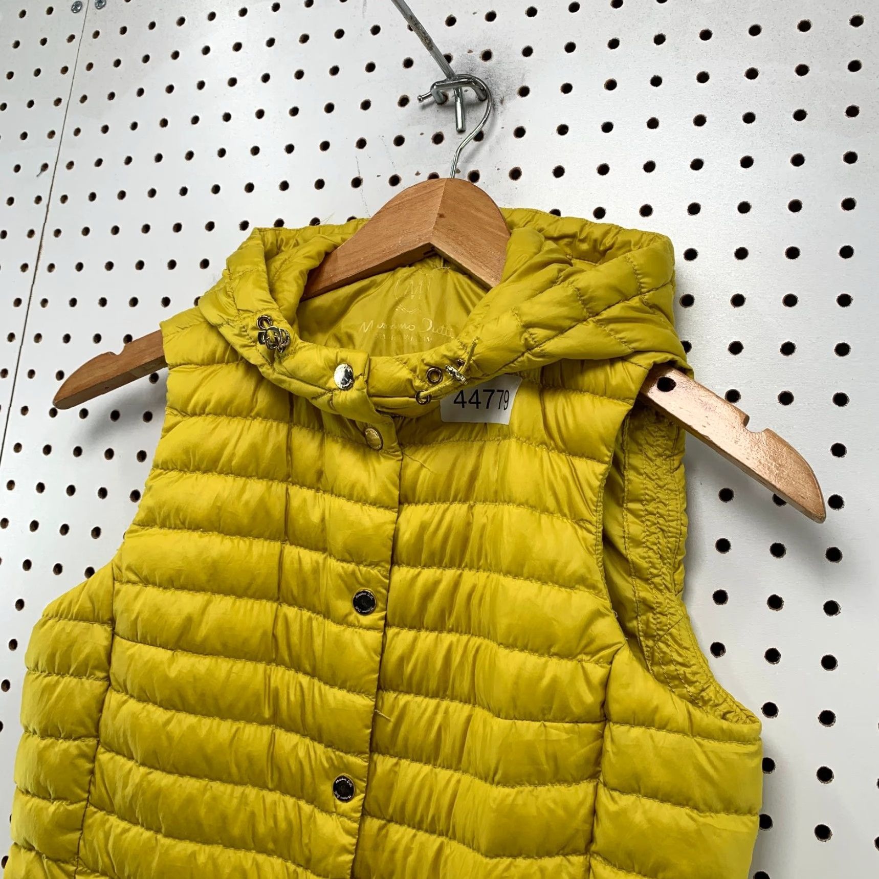 Massimo Dutti Massimo Dutti Down Puffer Vest Womens XS Yellow Hooded Sleeveless XS Vest Women Puffer Yellow Massimo Dutti Down Hooded Vest Ladies XS Yellow Size XS / US 0-2 / IT 36-38 - 3 Thumbnail
