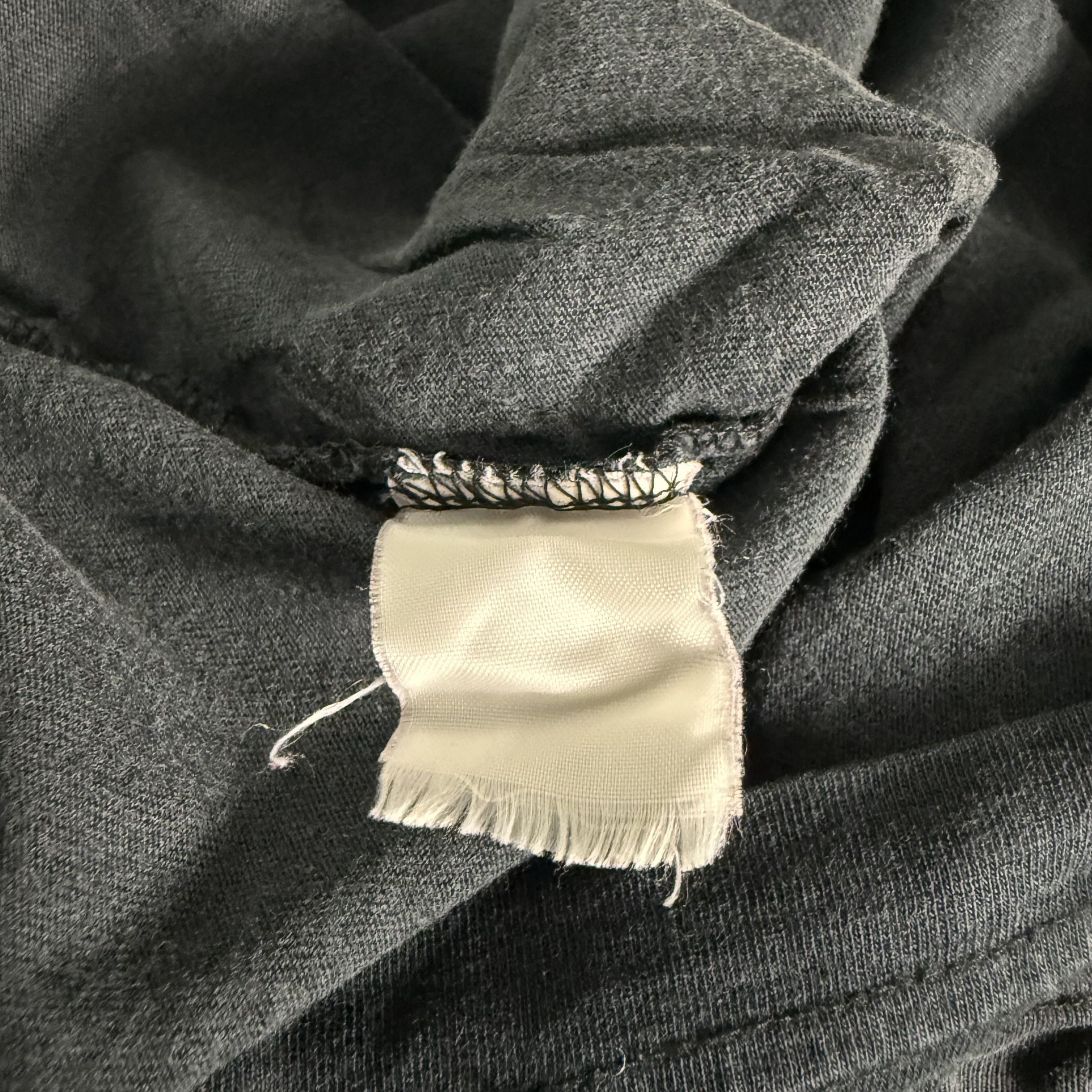 Japanese Brand 🔥RARE🔥Vintage Revolver Japanese Brand Spellout T-shirt Size US L / EU 52-54 / 3 - 6 Thumbnail