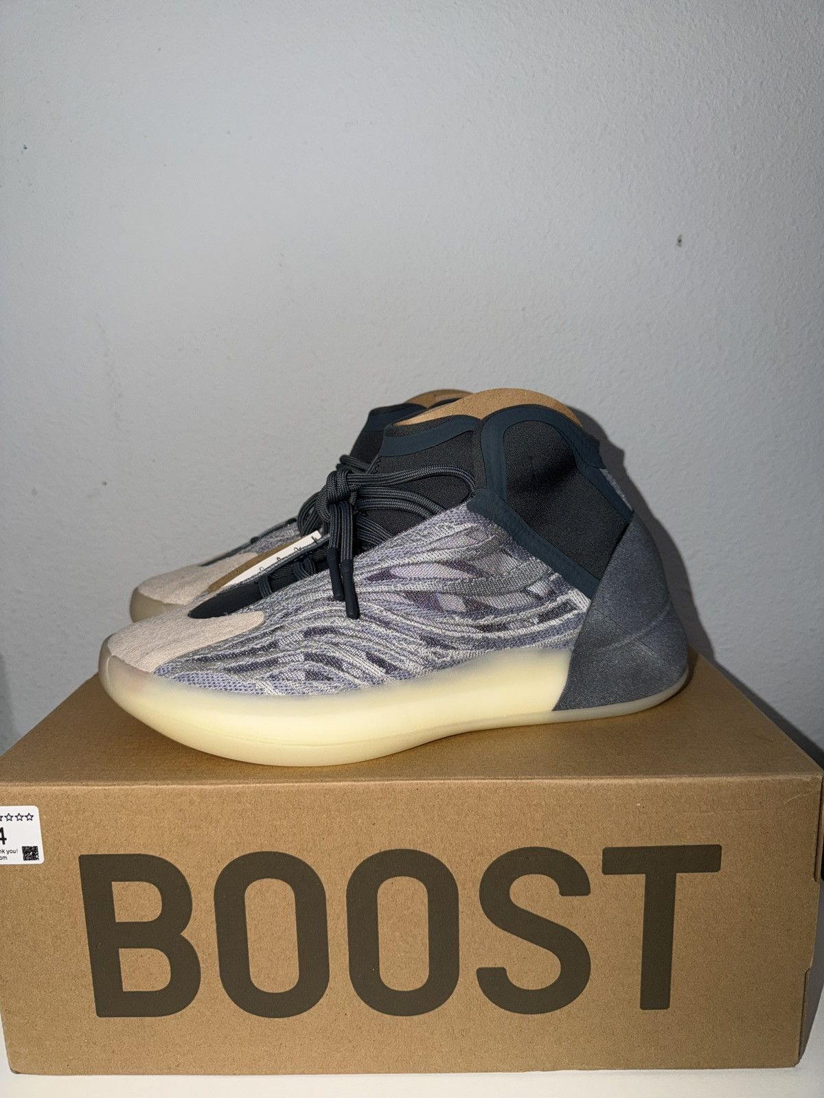 Yeezy Yeezy QNTM Mono Carbon size 7.5 Size US 7.5 / EU 40-41 - 2 Thumbnail