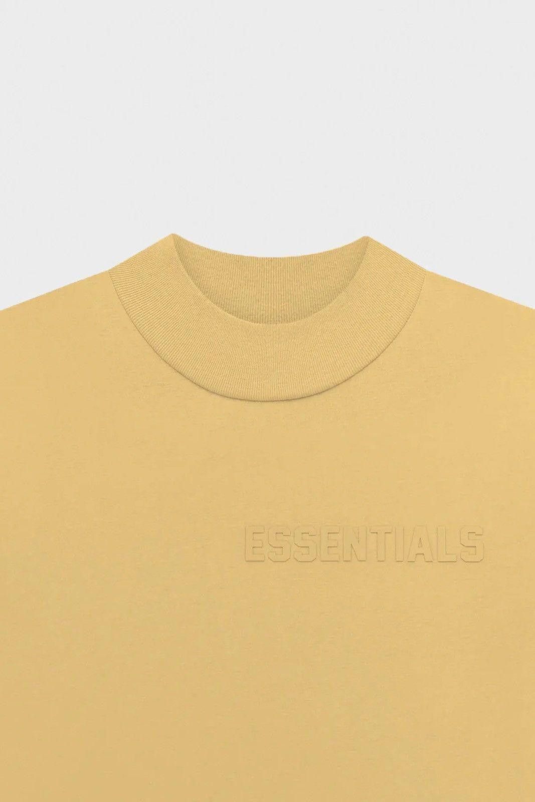 Fear of God Fear of God Essentials L/S Tee Tuscan Size Large Size US L / EU 52-54 / 3 - 7 Thumbnail