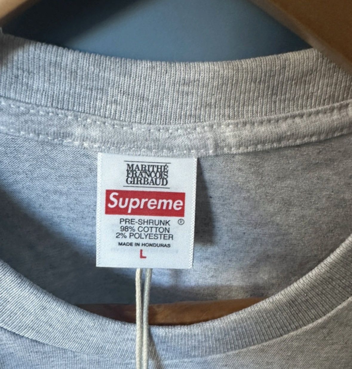 Supreme Supreme / MFG tee Size US L / EU 52-54 / 3 - 2 Thumbnail