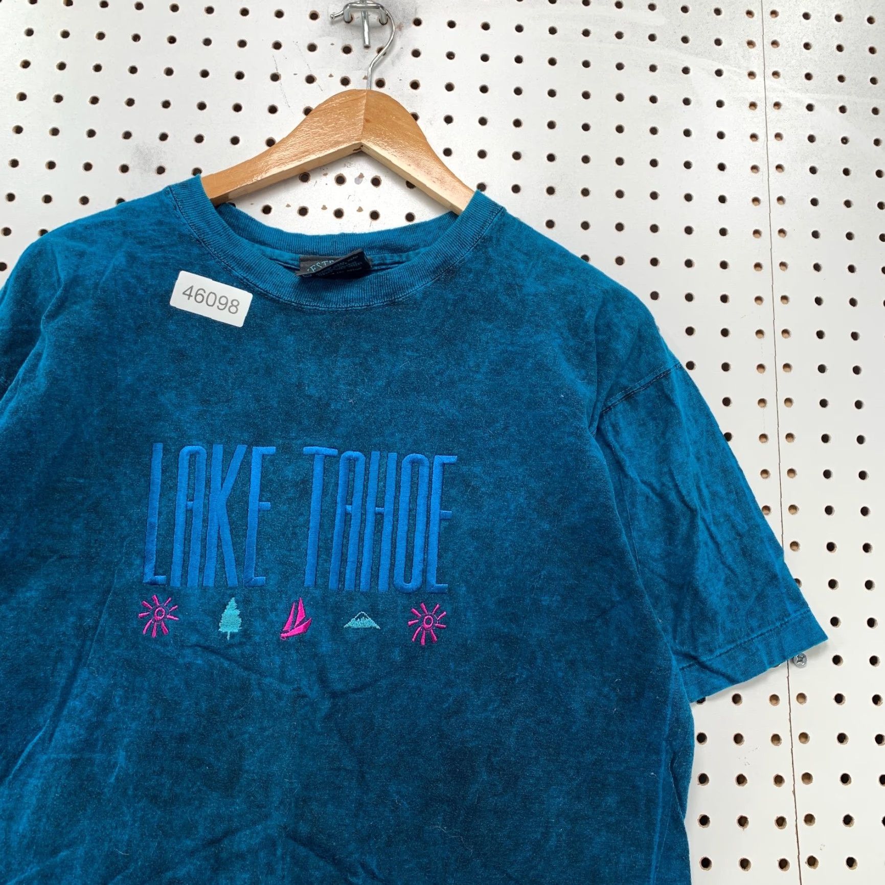 Vintage VINTAGE Lake Tahoe Shirt Mens Large Blue Acid Was Single Stitch Embroidered 90s 1990s T-Shirt Size US L / EU 52-54 / 3 - 7 Thumbnail