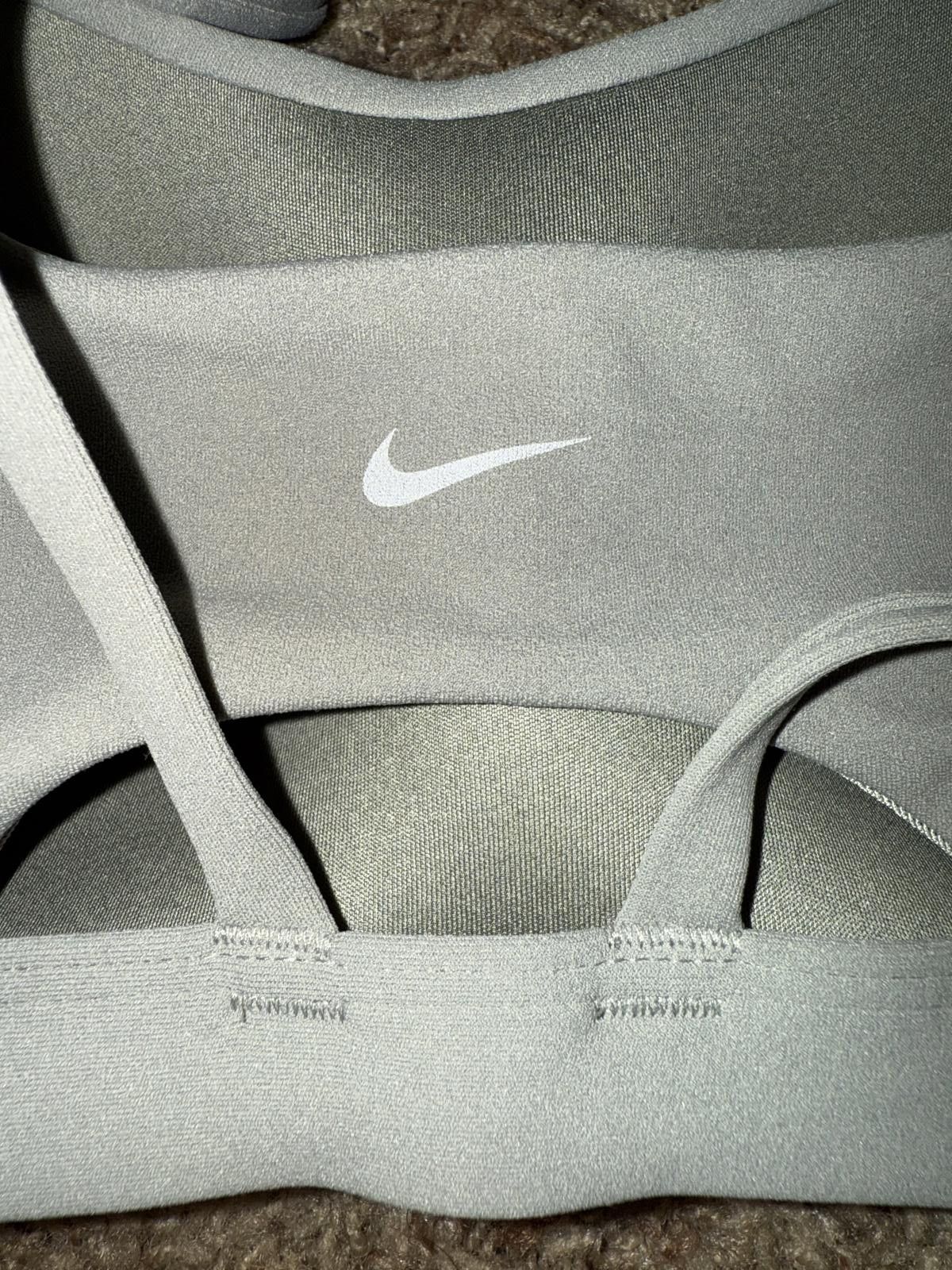 Nike Nike Zenvy Strappy Women's Light- Support Padded Sports Bra Size ONE SIZE - 3 Thumbnail