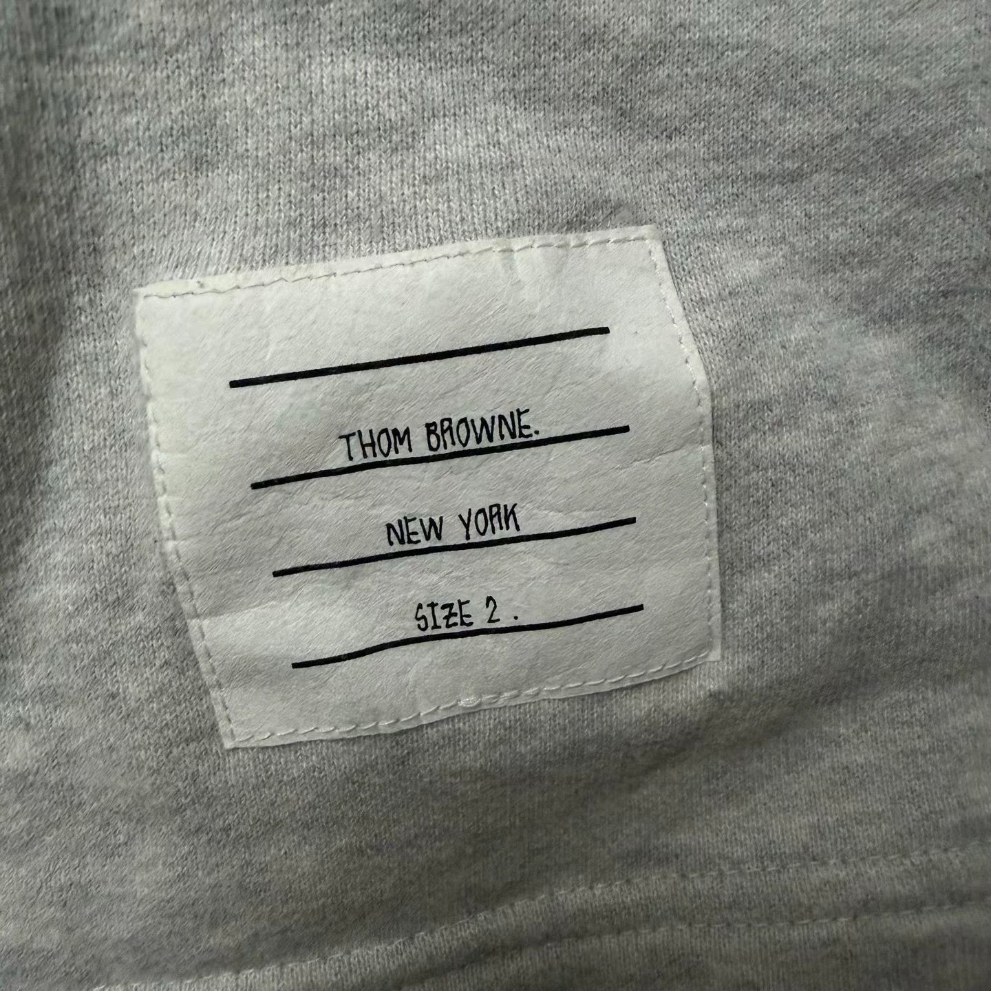 Thom Browne THOM BROWNE TB 4-Bar Drawstring Shorts Grey M (99%) Size US 35 - 5 Thumbnail