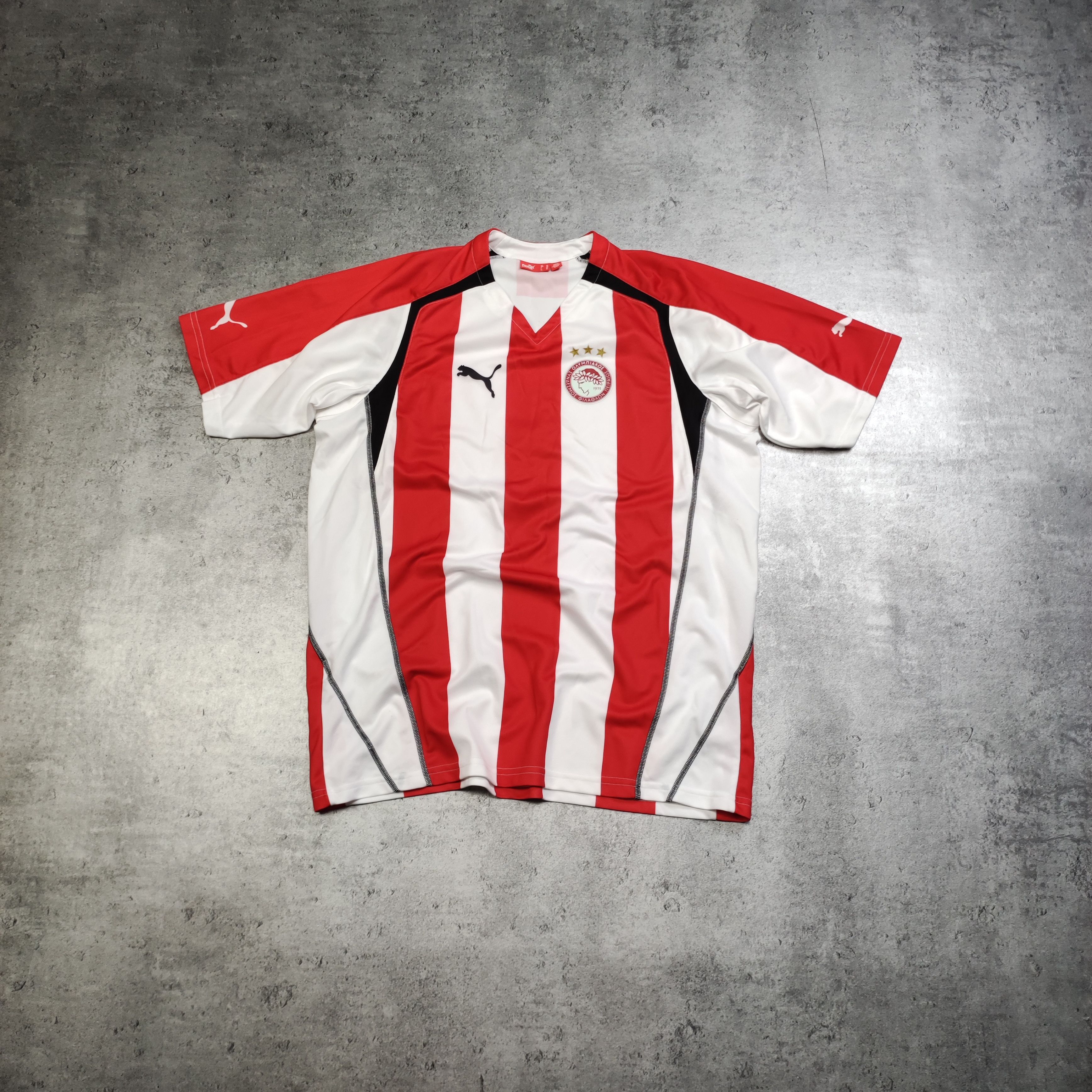 Vintage Vintage RARE Olympiakos FC Home Football Puma Jersey Size US XL / EU 56 / 4 - 1 Thumbnail