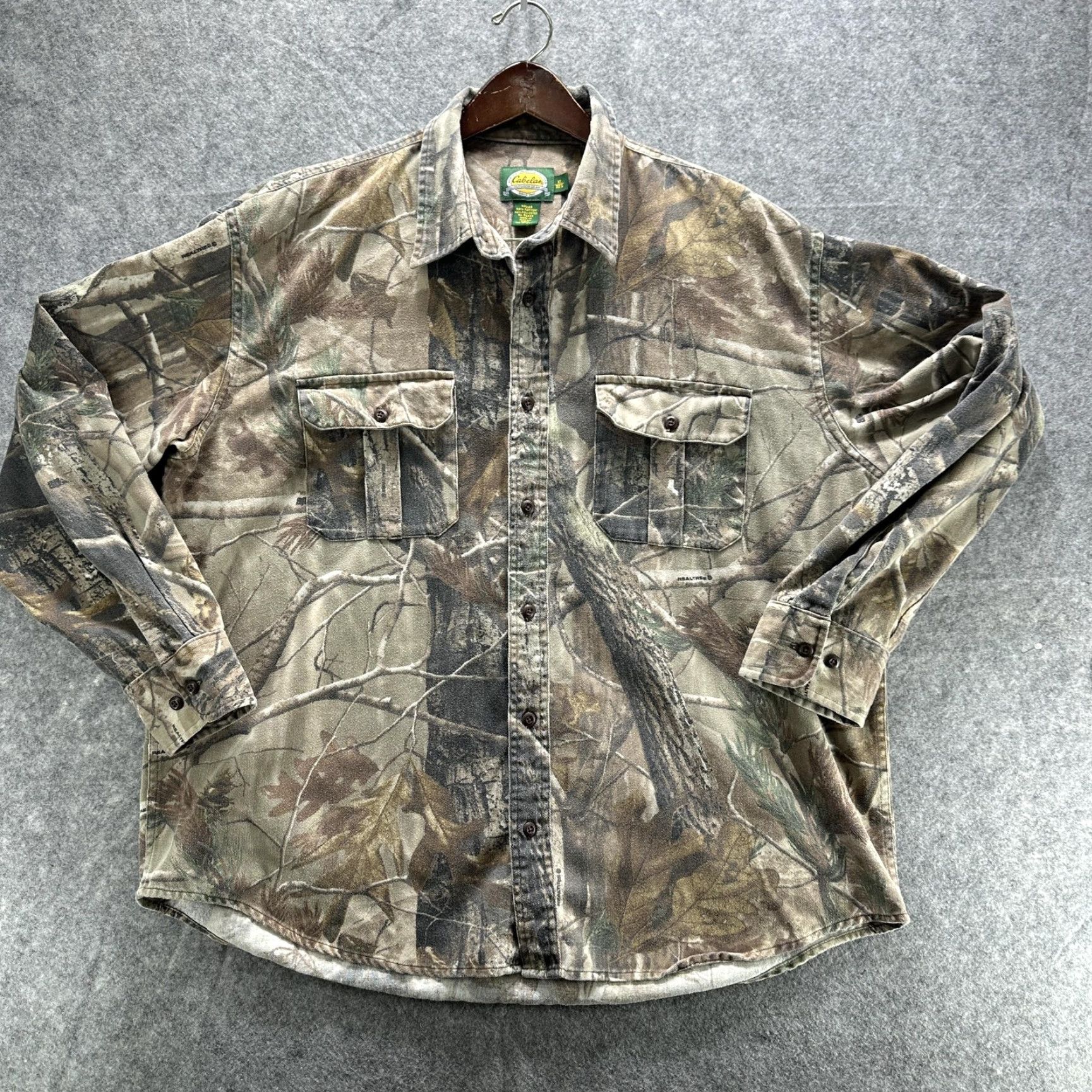 Vintage VINTAGE Cabela's Shirt Mens XL Camouflage Realtree Button Front Flannel Hunting Outdoor Gear Size US XL / EU 56 / 4 - 2 Thumbnail