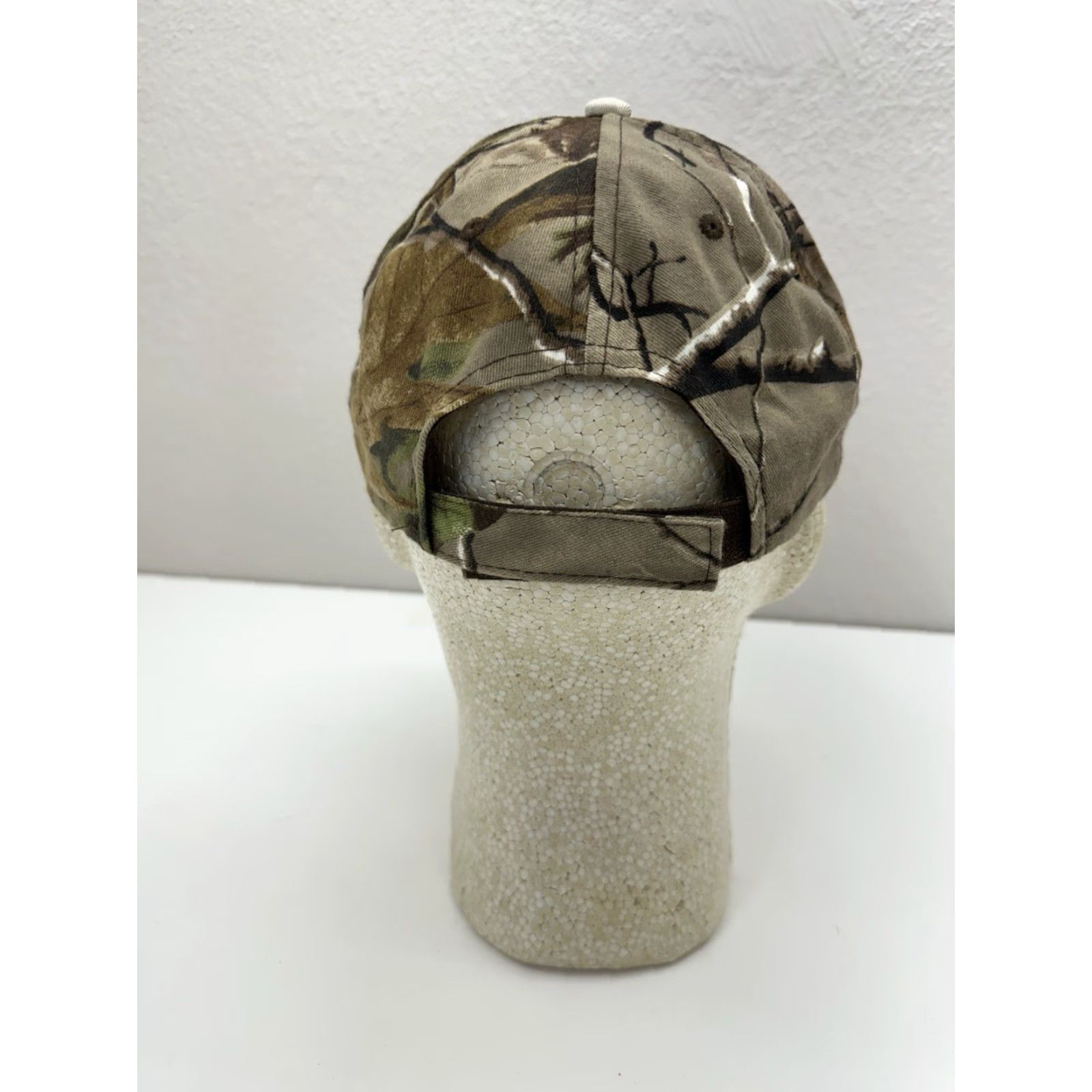 Budweiser Paramount Outdoors Baseball Hat Camo Budweiser Outdoor League Adjustable Cap Mens One Size Brown Camouflage Outdoor Baseball Cap Size ONE SIZE - 6 Thumbnail