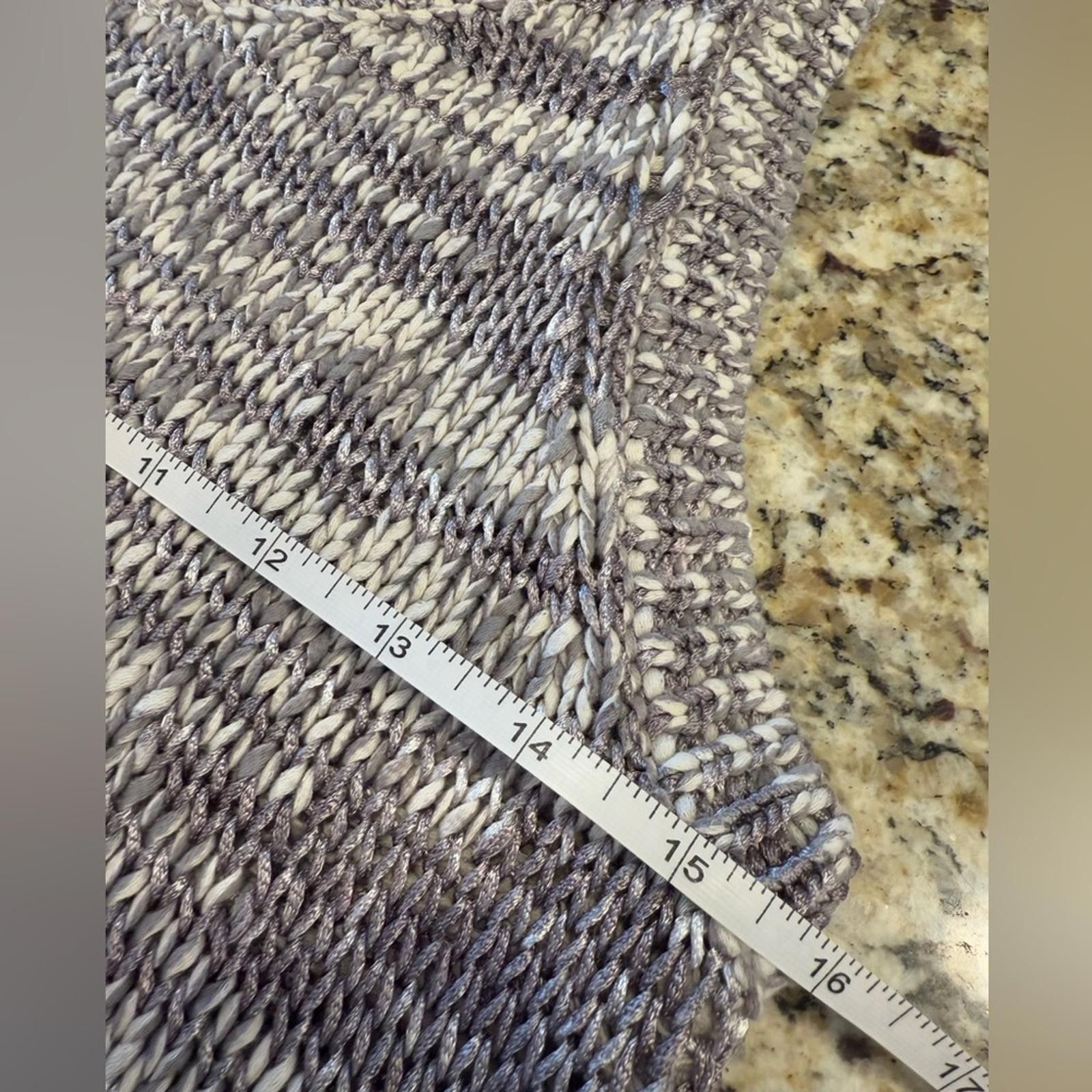 Other Saint Tropez West sleeveless sweater metallic knit SZ LG Size L / US 10 / IT 46 - 8 Thumbnail