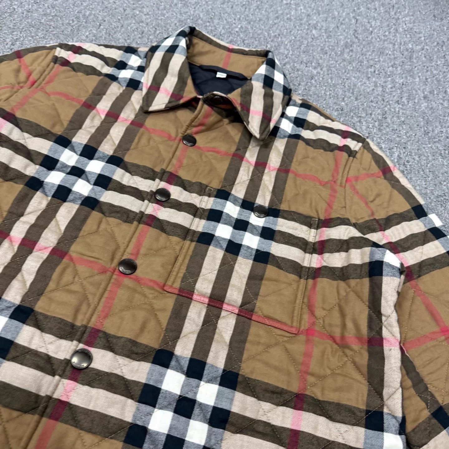 Burberry Burberry khaki check cotton jacket M unworn Size US M / EU 48-50 / 2 - 4 Thumbnail