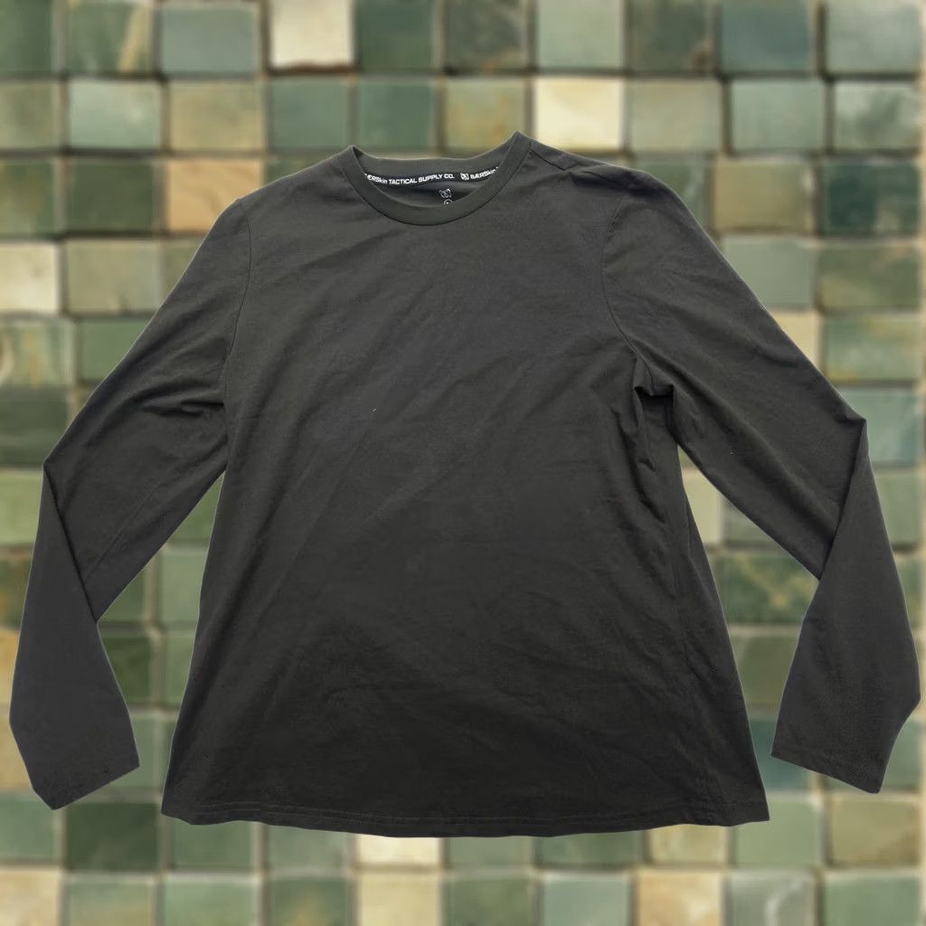 Vintage BaerSkin Tactical T-Shirt Womens Large Green Long Sleeve Casual Shirt USA Size L / US 10 / IT 46 - 1 Thumbnail