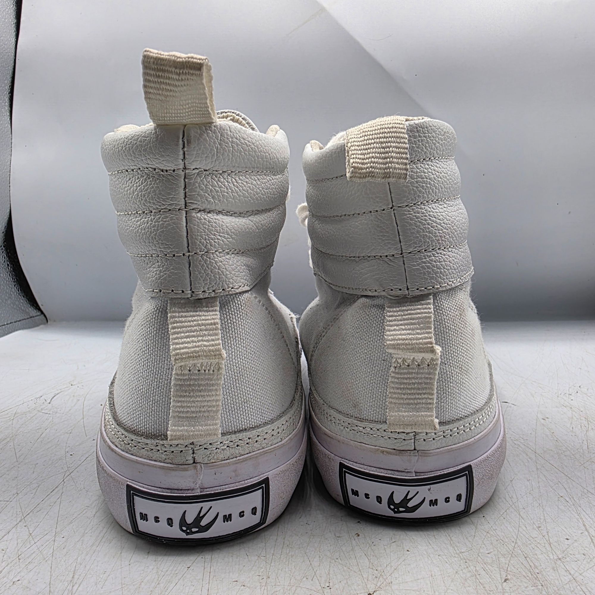 Alexander McQueen Adults 8.5 White Swallow Vulc High Top Sne