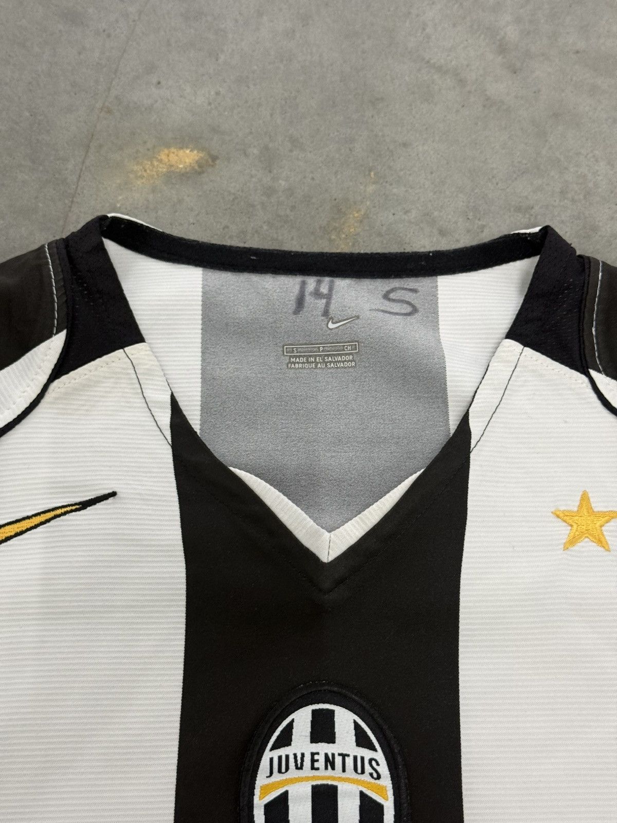 Nike Nike Juventus FC Vintage Soccer Training Jersey Kit 2000s Size US S / EU 44-46 / 1 - 4 Thumbnail