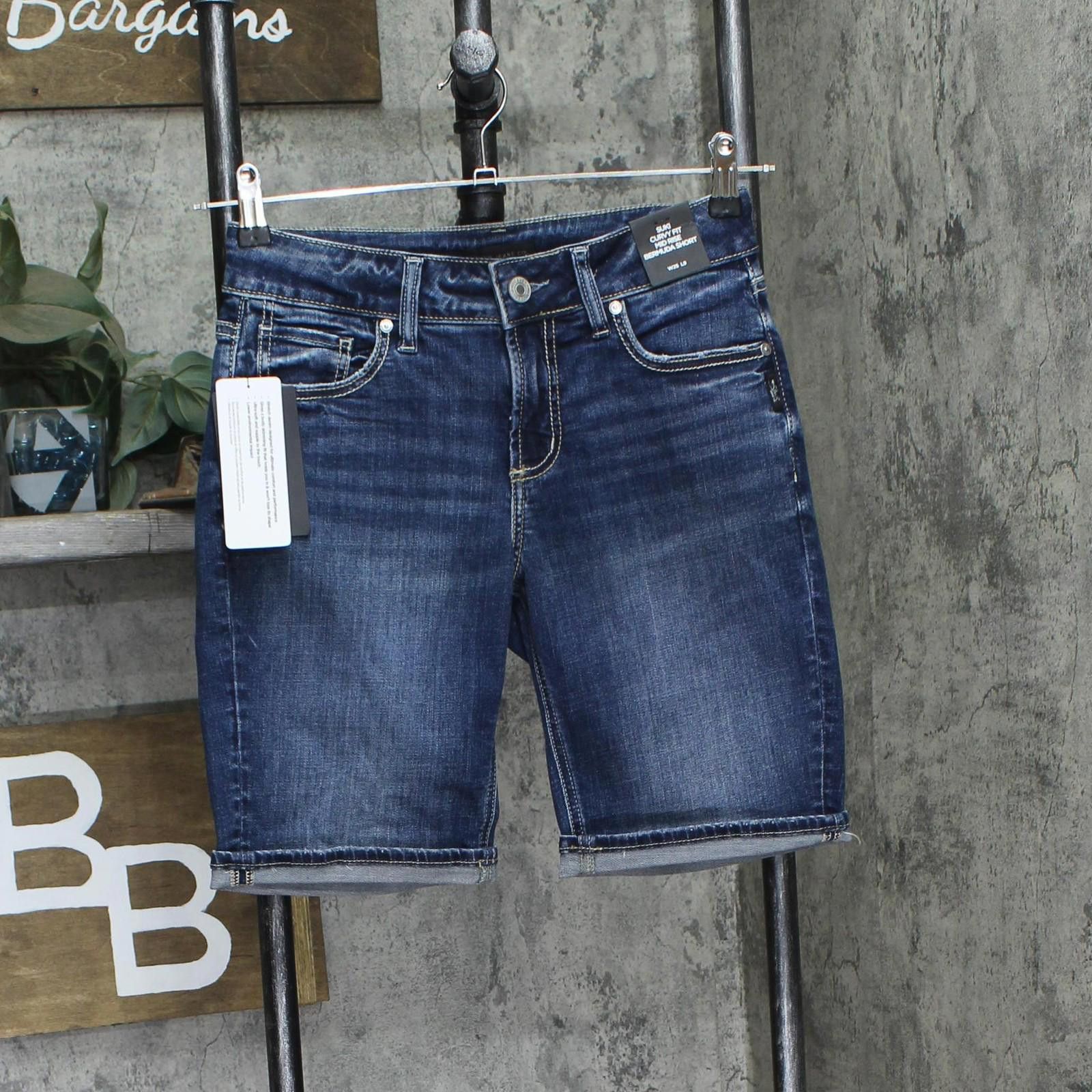 Silver Jeans Co. Nwt Silver Jeans Co. Curvy Fit Bermuda Short Indigo Blue 25 Size 25" / US 0 / IT 36 - 1 Thumbnail