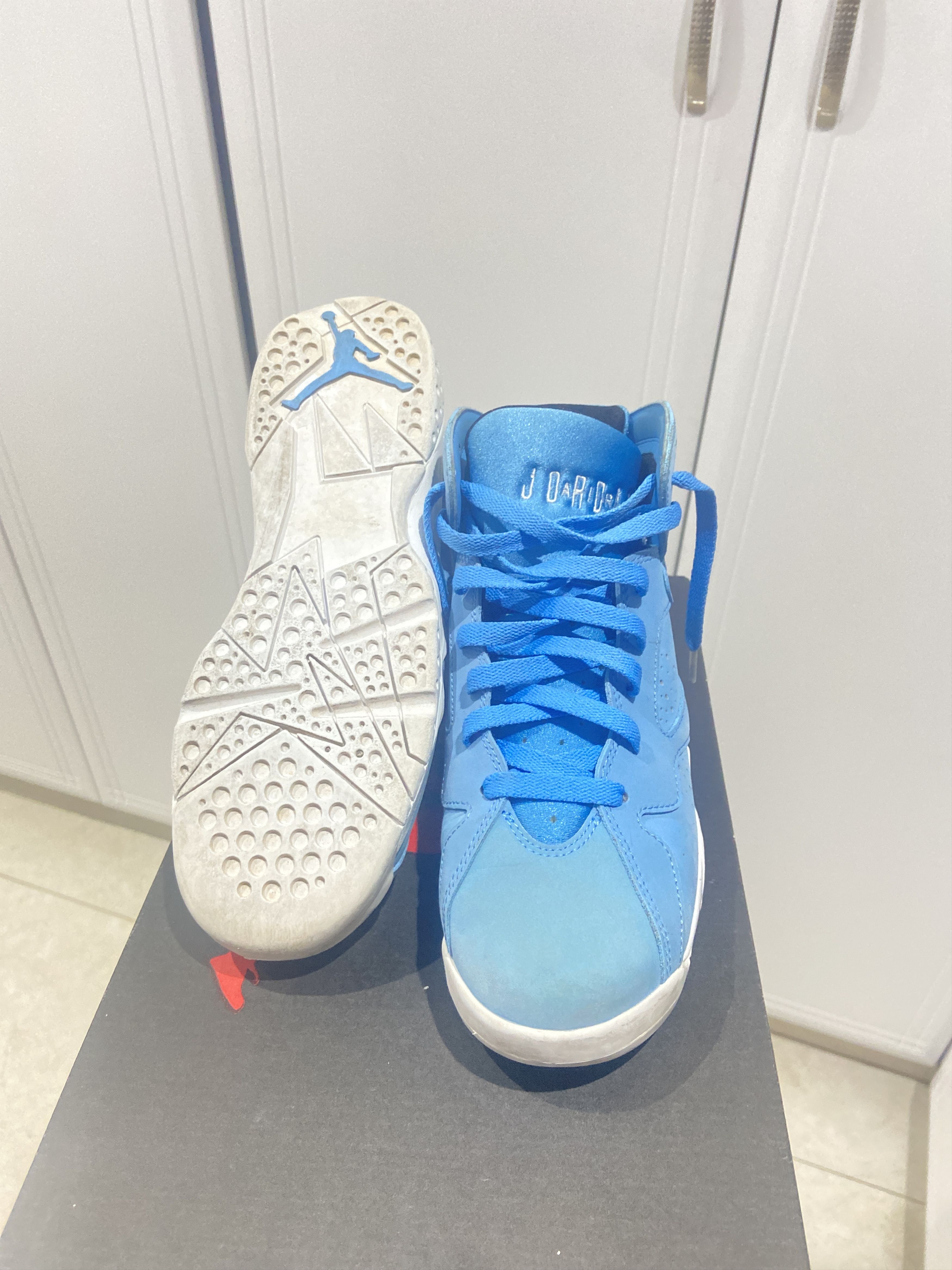 Jordan Brand Jordan 7 Retro Pantone Size US 6 / EU 39 - 4 Thumbnail