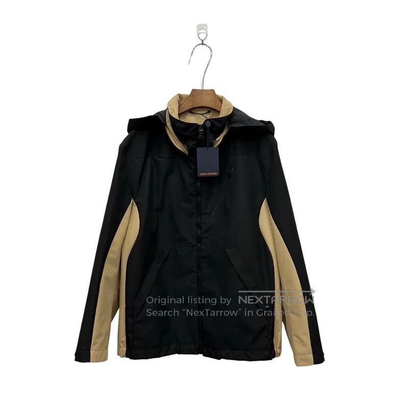 Louis Vuitton Louis Vuitton Embossed Logo Jacket Size US M / EU 48-50 / 2 - 4 Thumbnail