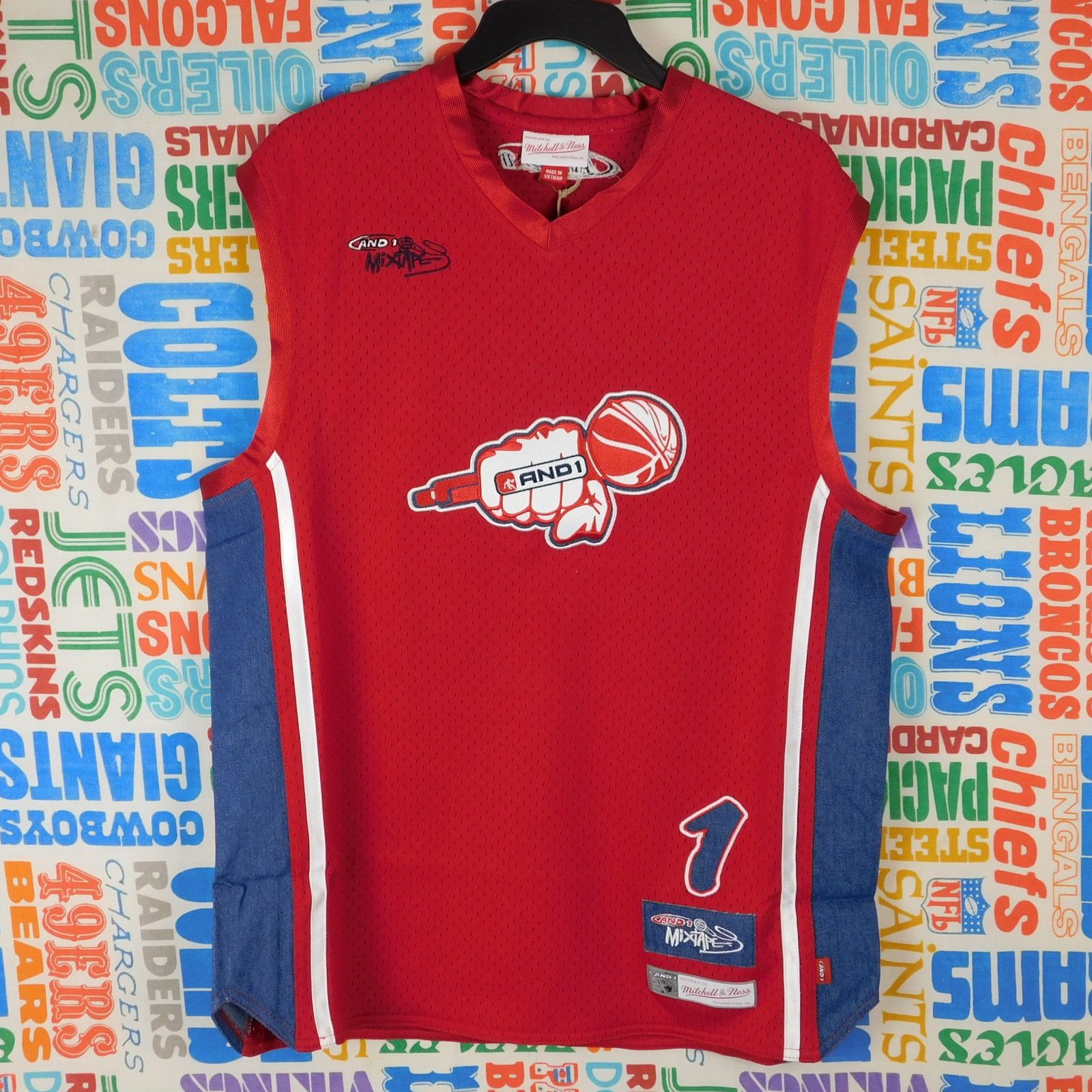 Mitchell & Ness AND1 Mixtape Jersey Size M Streetball Red Navy Denim NWT Size US M / EU 48-50 / 2 - 1 Thumbnail