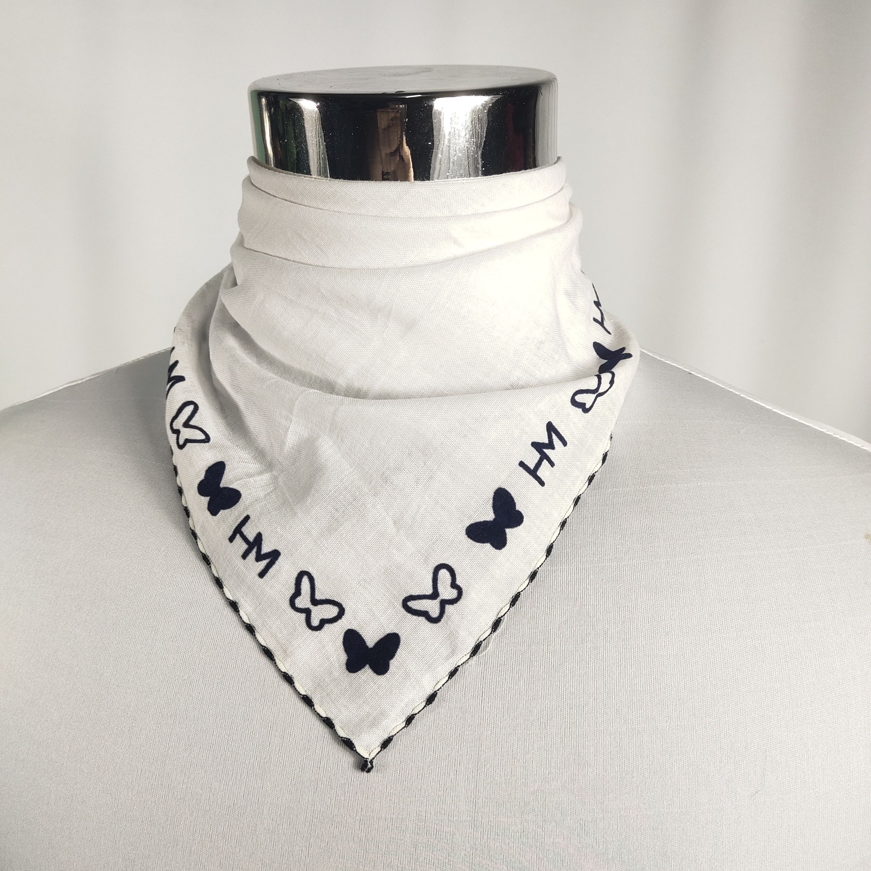 Hanae Mori × Vintage Hanae Mori Handkerchief / Neckerchief / Bandana FZ446 Size ONE SIZE - 1 Thumbnail
