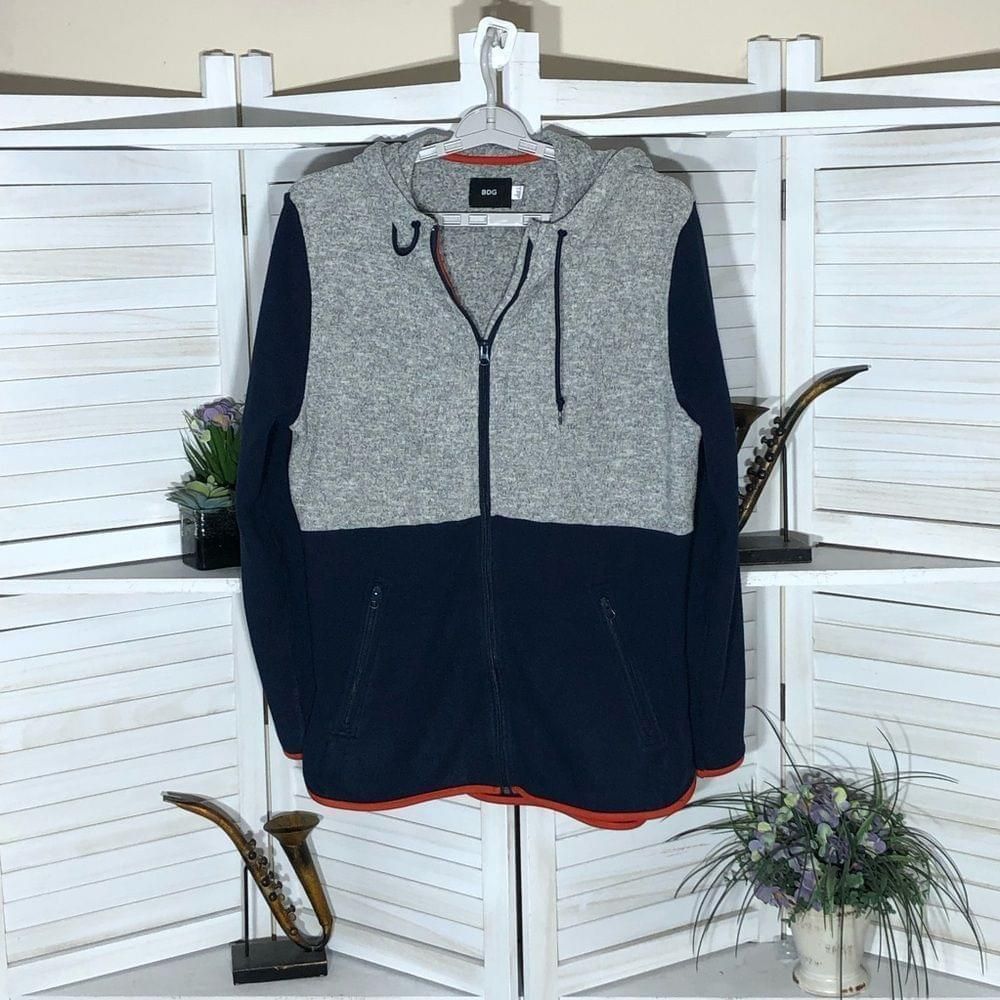 Bdg BDG gray blue hooded fleece zippered warm sweatshirt sz L Size US L / EU 52-54 / 3 - 1 Thumbnail