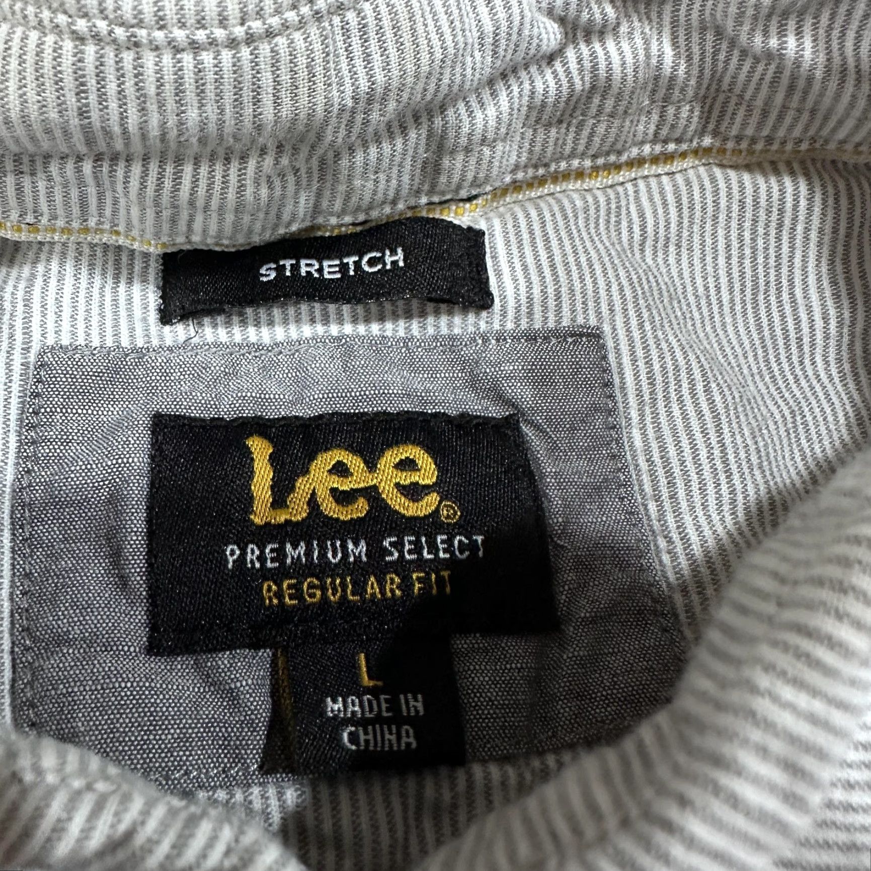 Lee Lee Shirt Mens Size L Gray White Striped Short Sleeve Button Up Cotton Blend Size US L / EU 52-54 / 3 - 2 Thumbnail