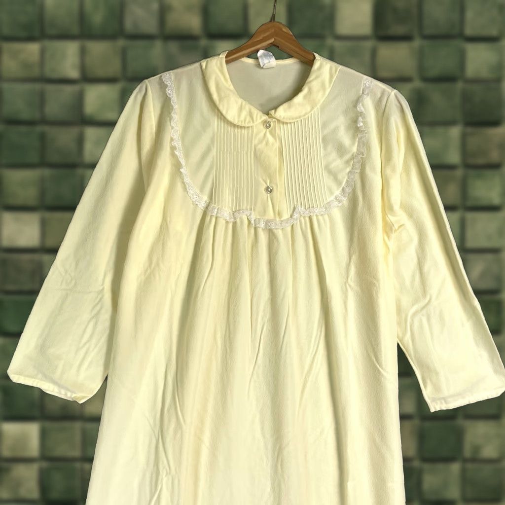Vintage VINTAGE Katz Nightgown Dress Yellow Lace Ruffle Cottagecore Sleeveless Round Neck Medium M Womens Dress Late 20th Century USA Size M / US 6-8 / IT 42-44 - 1 Thumbnail