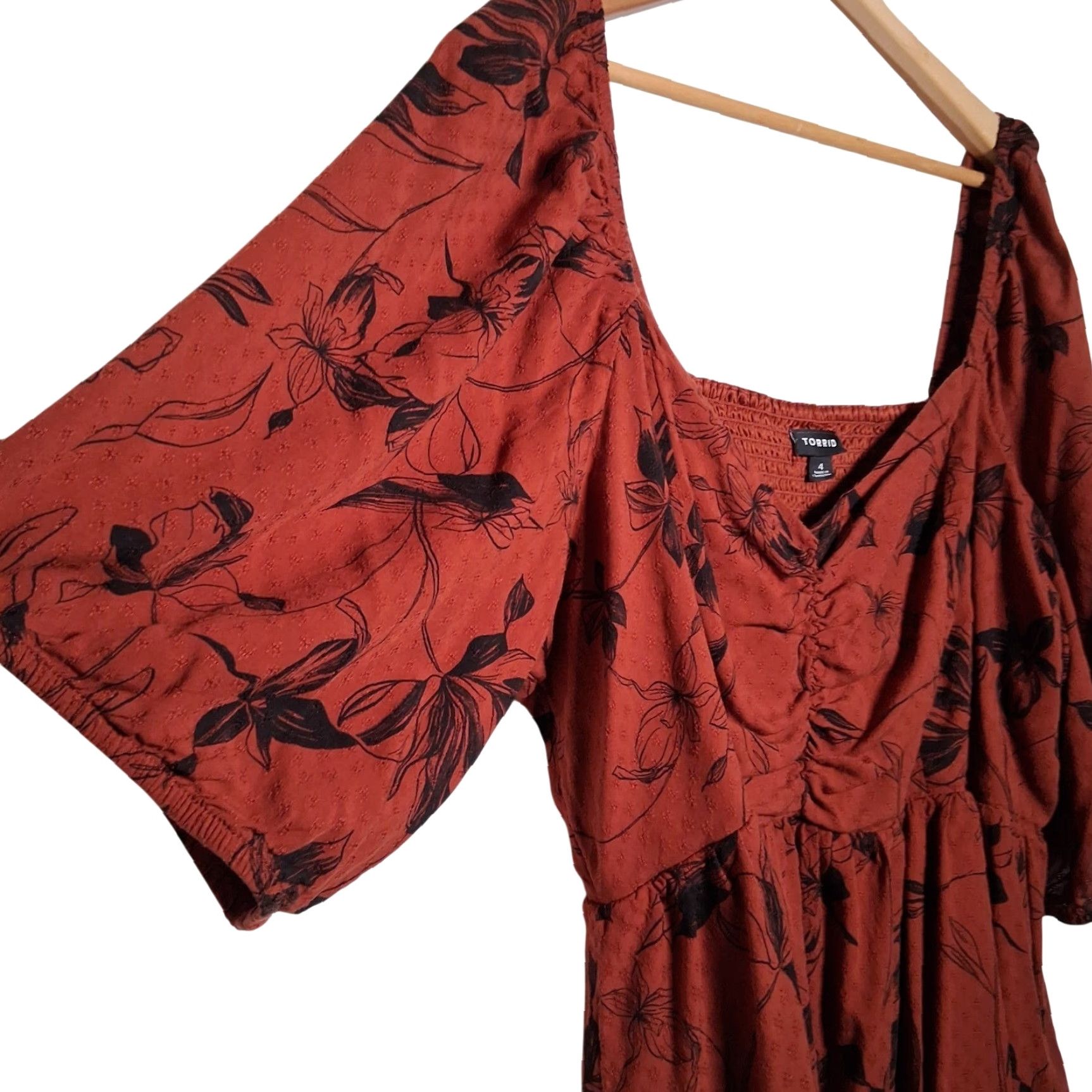Torrid Torrid Blouse 4X Plus Size Flutter Sleeve V-Neck Smocked Floral Rust Orange Boho Hippie Peasant Milkmaid Woven Shirt Women Regular Size XXL / US 16-18 / IT 52-54 - 4 Thumbnail