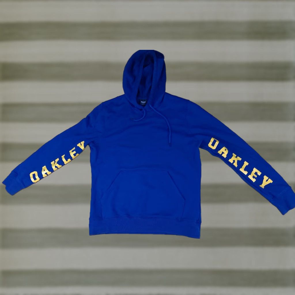 Oakley Oakley Hoodie Sweatshirt Pullover Hooded Blue 2XL Unisex Adults Sweatshirt Drawstring Hooded Blue Oakley 2XL Pullover Hoodie Shirts/ Sweatshirts Size US XXL / EU 58 / 5 - 1 Thumbnail