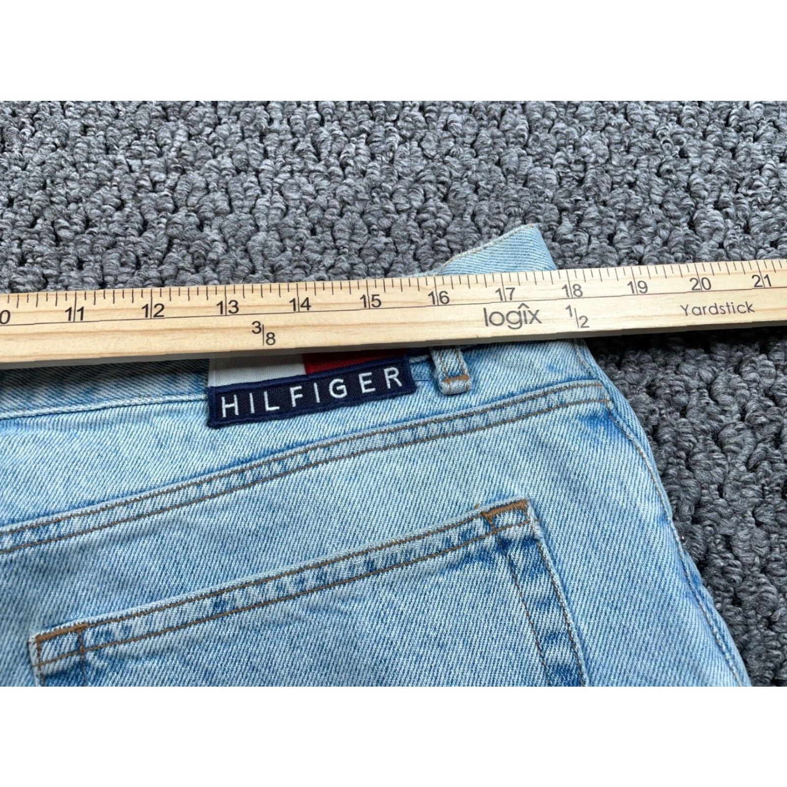 Tommy Hilfiger Vintage Tommy Hilfiger Jeans Men's 36x28 Tapered Relaxed Fit 90s Light Blue Denim Size US 36 / EU 52 - 5 Thumbnail