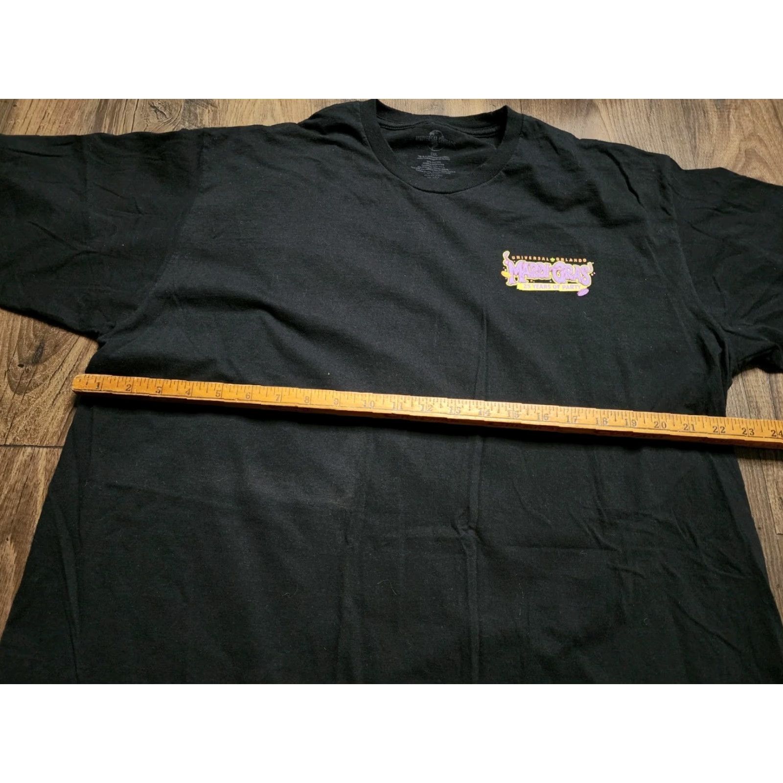 Vintage VINTAGE Universal Studios Hollywood T-Shirt Mens 2XL Mardi Gras 2020 Short Sleeve Crew Neck Logo Black Size US XXL / EU 58 / 5 - 2 Thumbnail