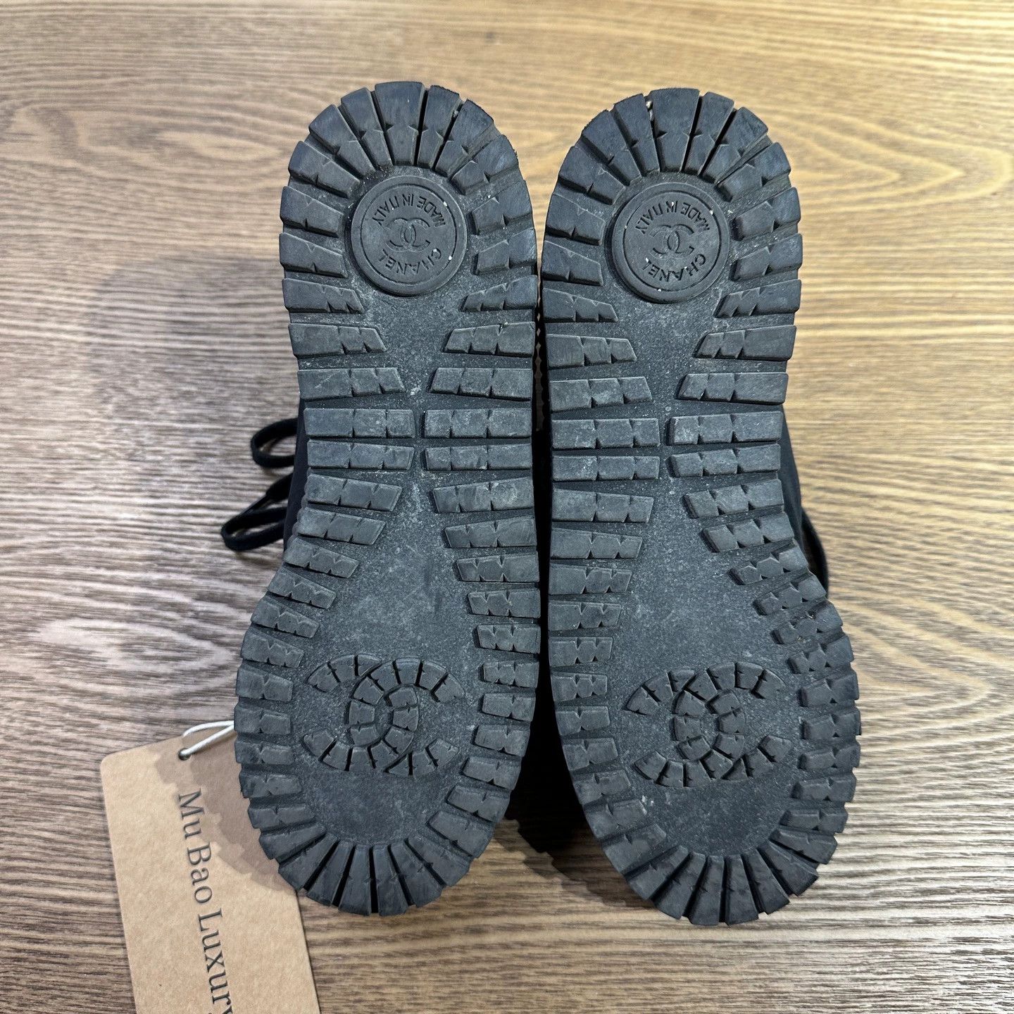 Chanel Chanel apr625 black lace-up sneaker size 37 Size US 6.5 / IT 36.5 - 6 Thumbnail