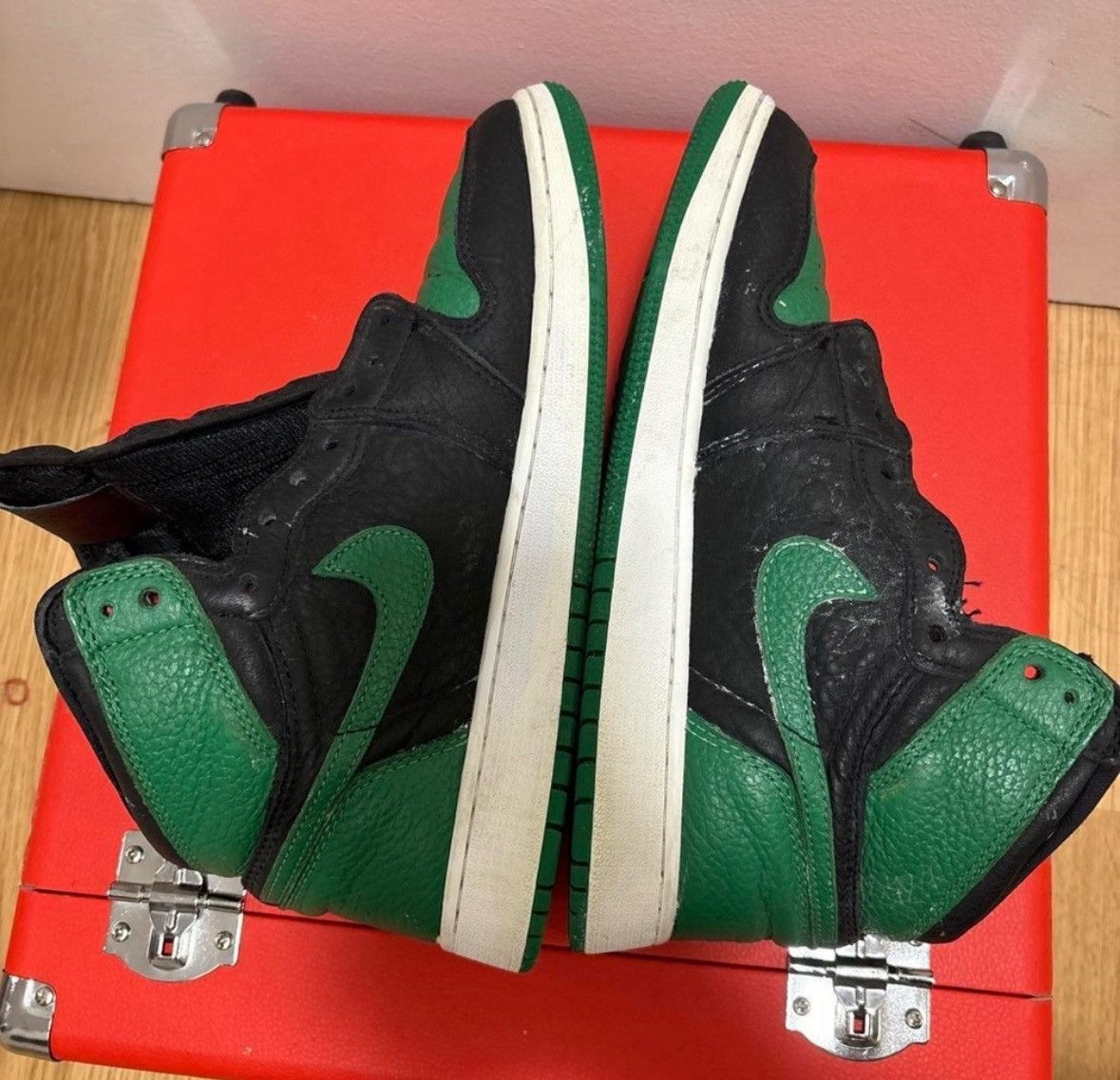 Nike Nike Air Jordan Retro 1 High OG Pine 2.0 Size US 7.5 / IT 37.5 - 6 Thumbnail